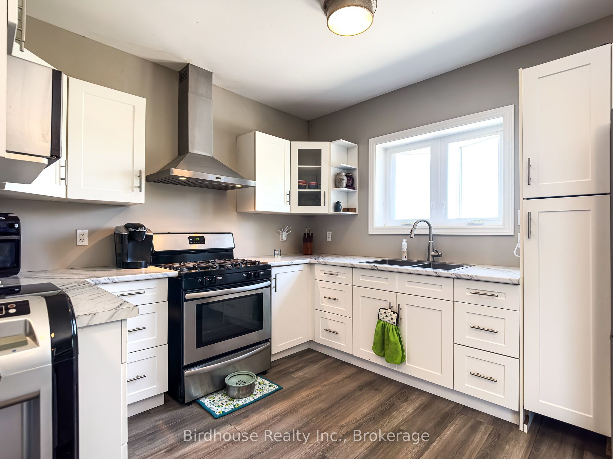 3399 Gelert Road Property Photo 13