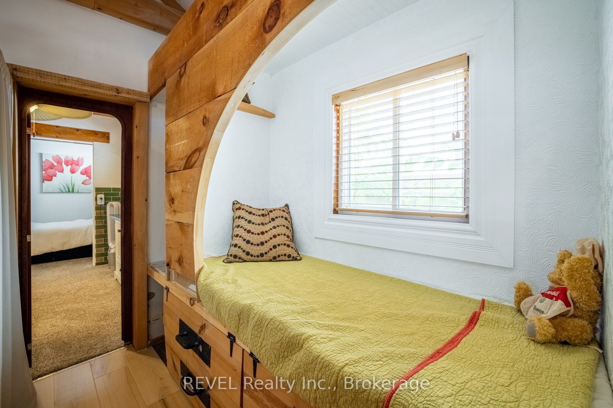 3816 Crystal Beach Drive Property Photo 16