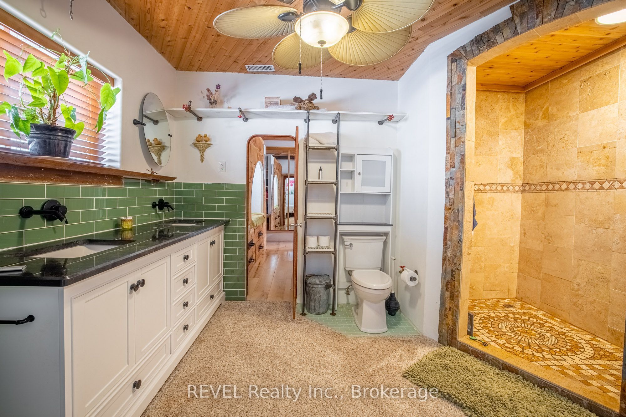 3816 Crystal Beach Drive Property Photo 19
