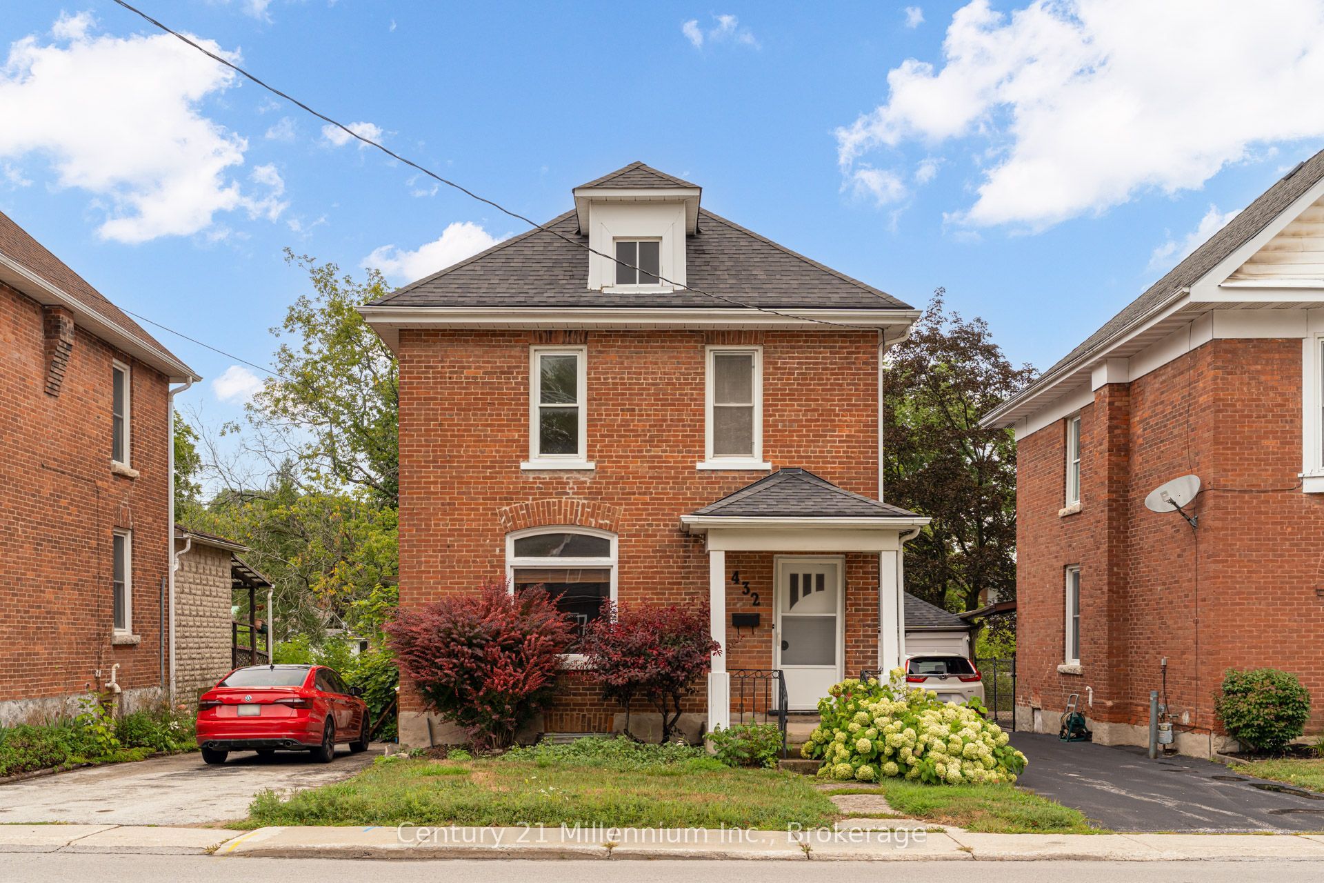 432 14th Street W