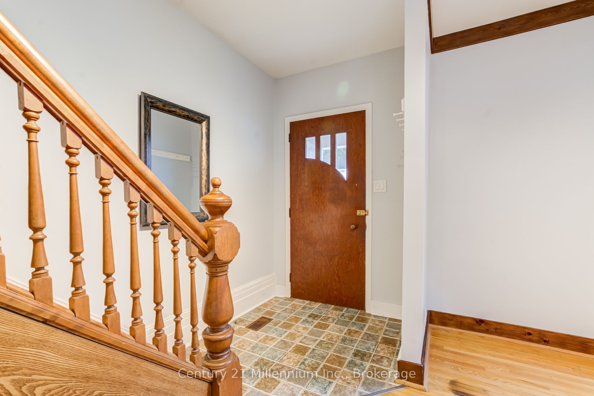 432 14th Street W Property Photo 8