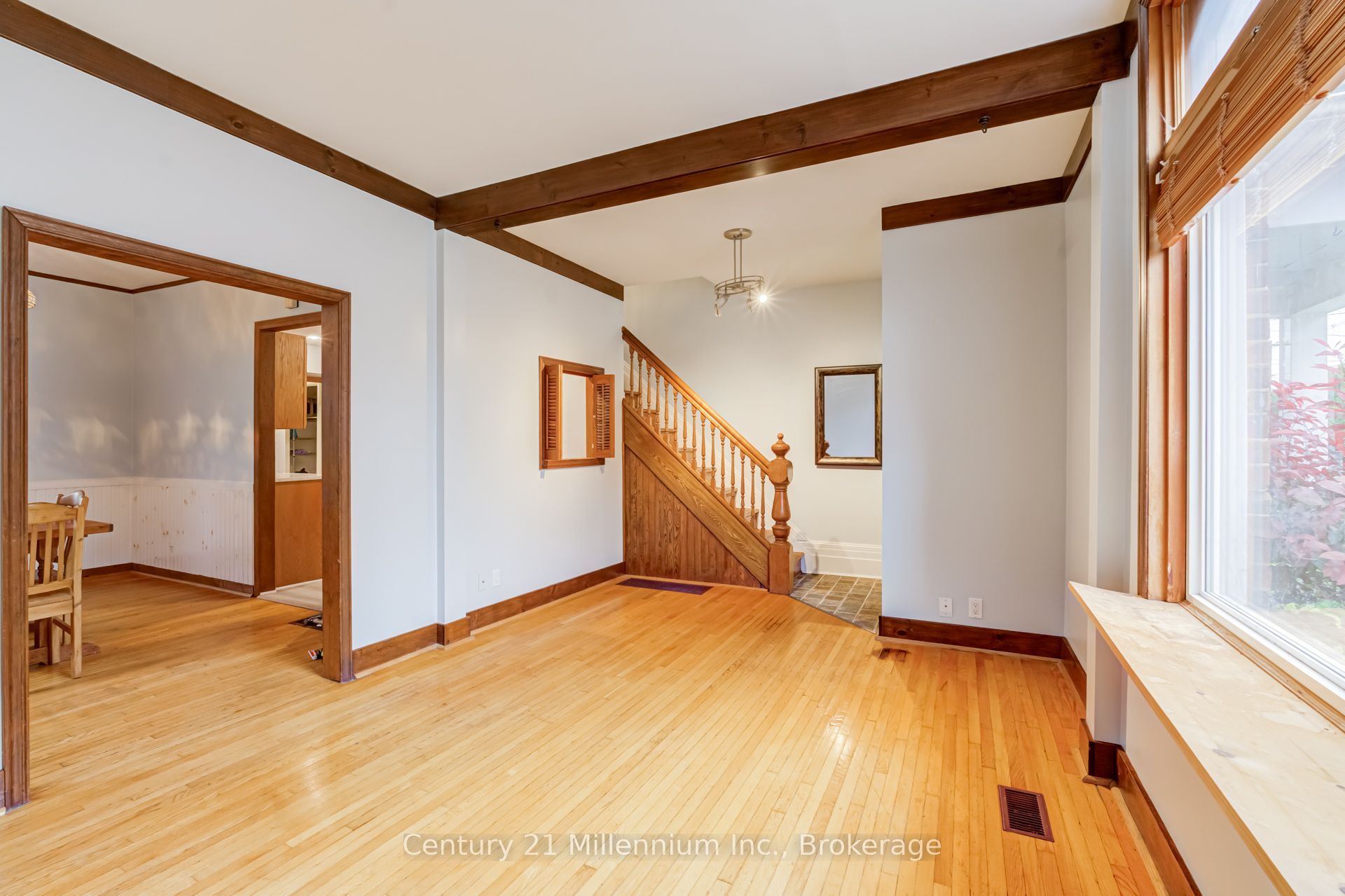 432 14th Street W Property Photo 14