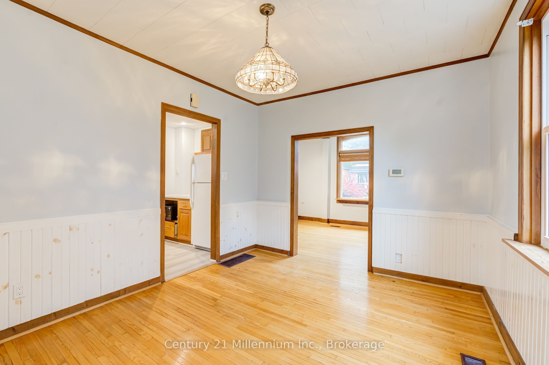 432 14th Street W Property Photo 16