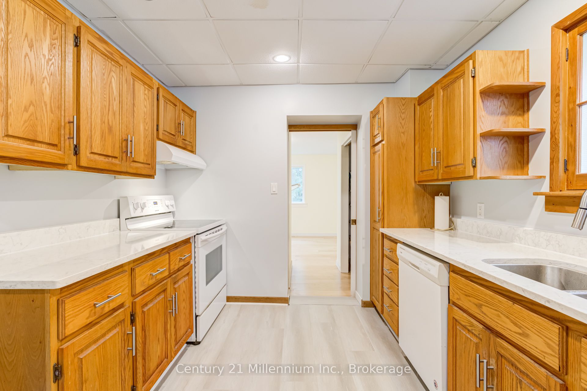 432 14th Street W Property Photo 20