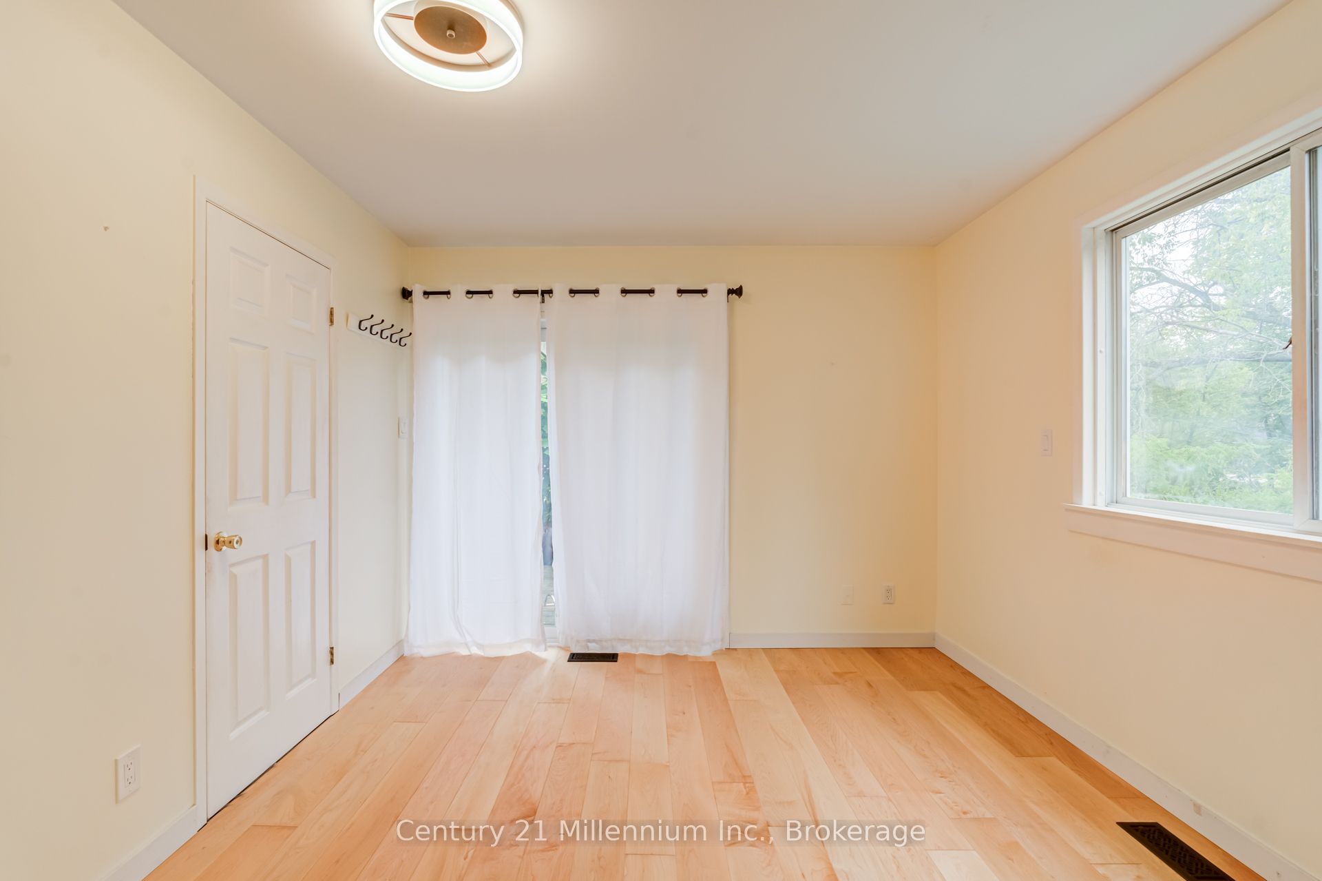 432 14th Street W Property Photo 25