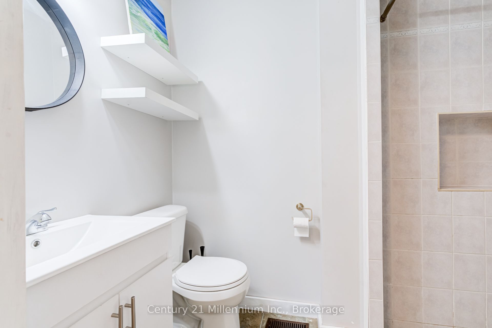 432 14th Street W Property Photo 26