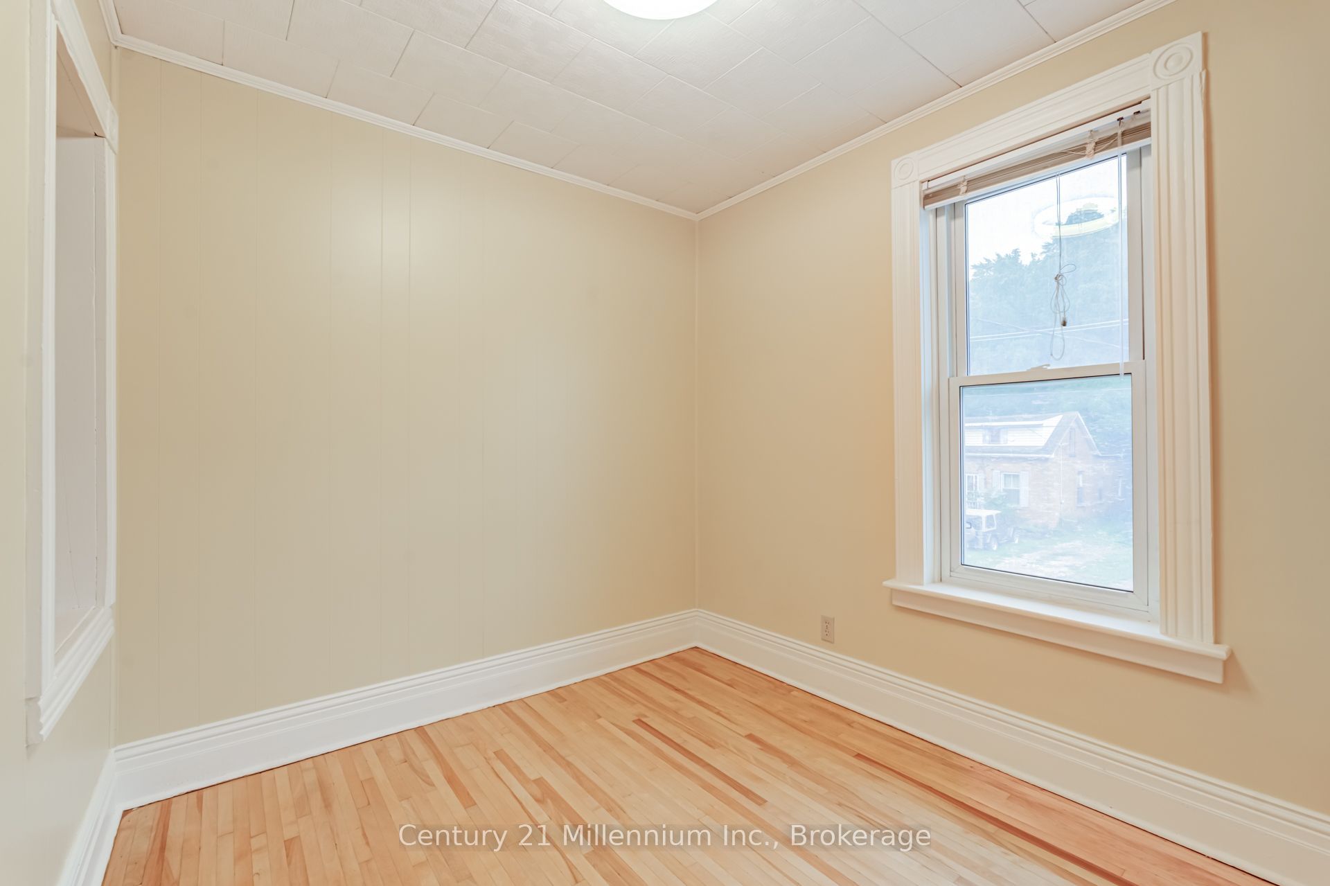 432 14th Street W Property Photo 35