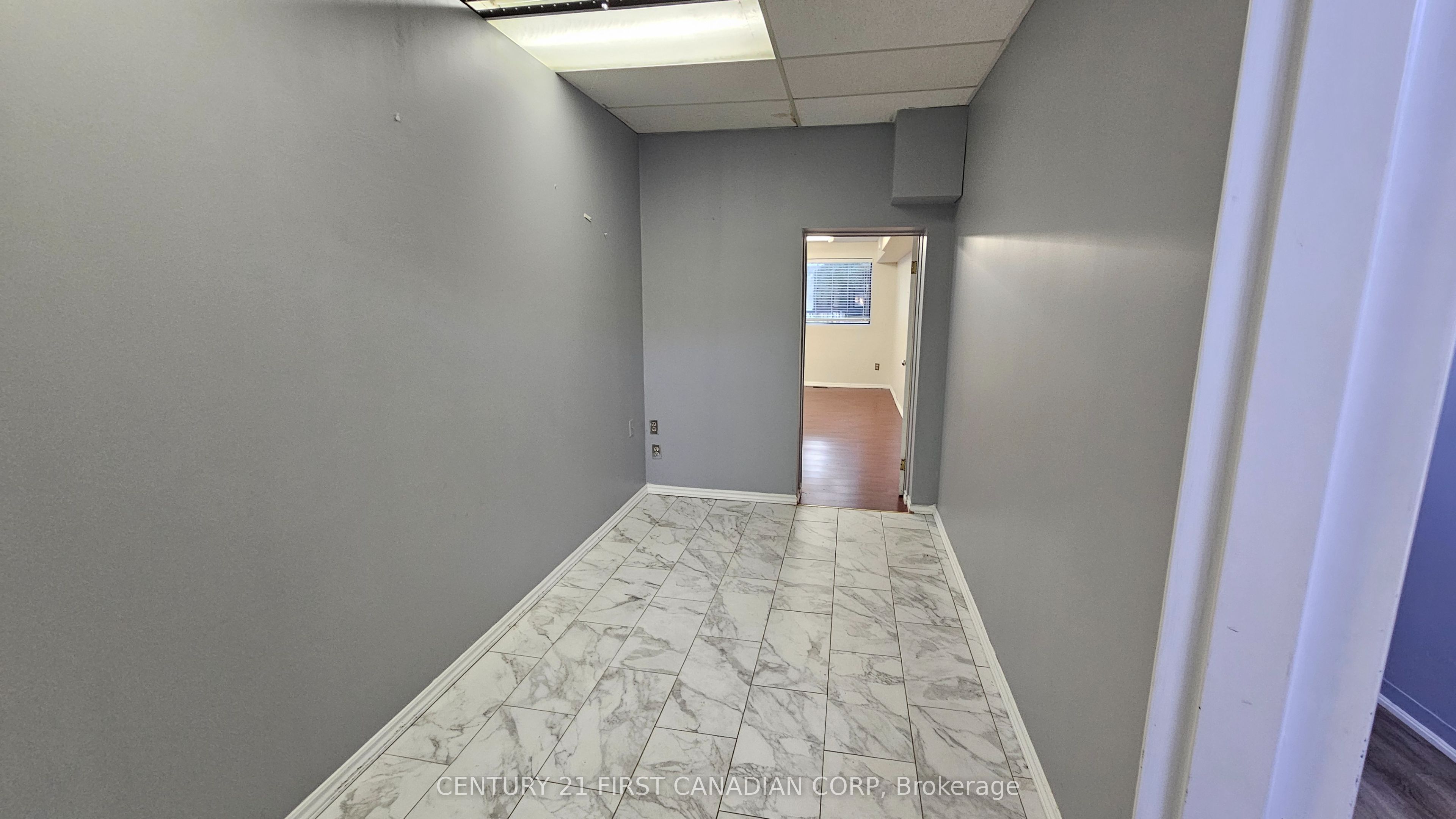 89 Wharncliffe Road N Property Photo 6