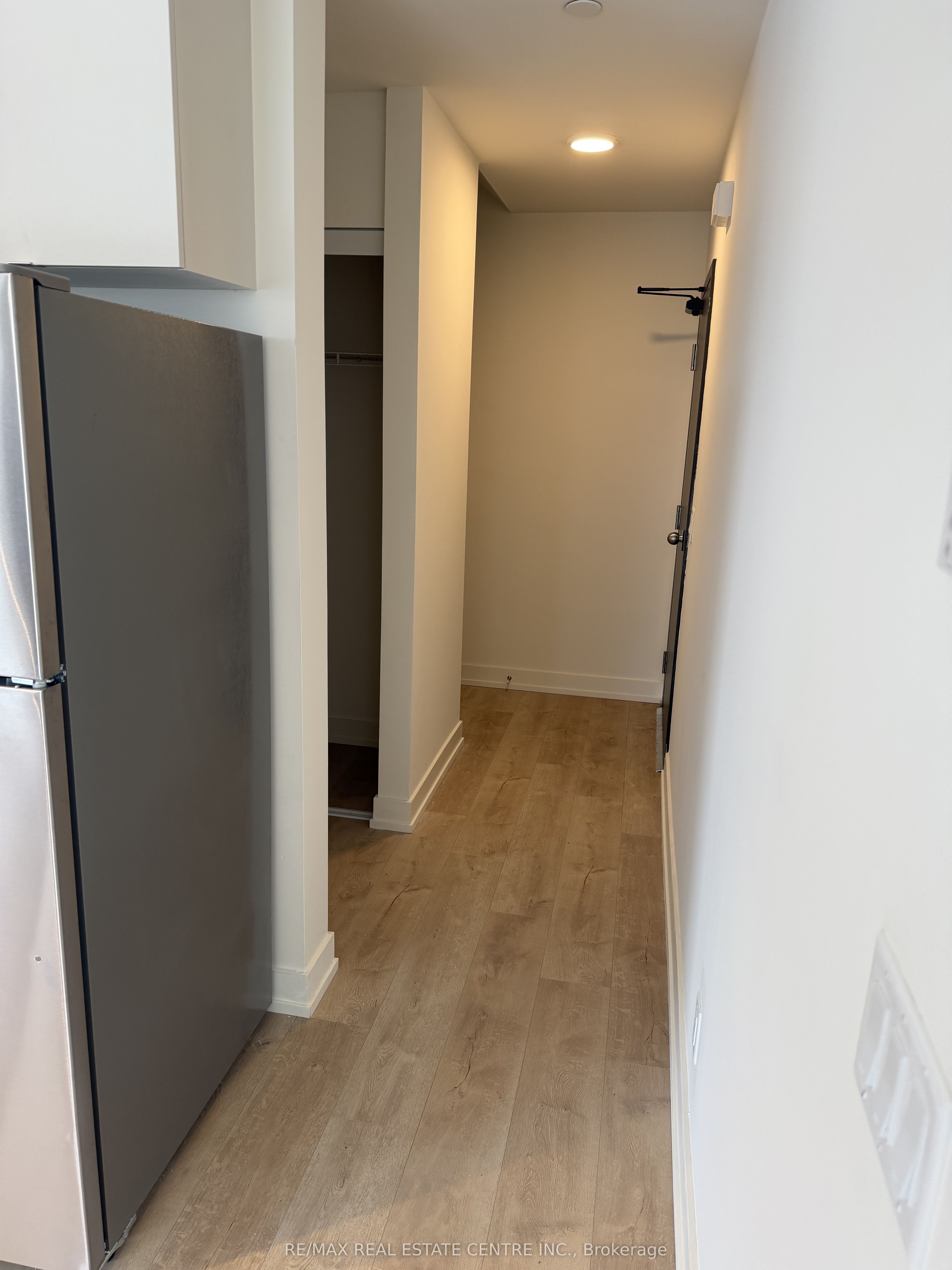 16 Melbourne Avenue Suite 334 (302c) Property Photo 8