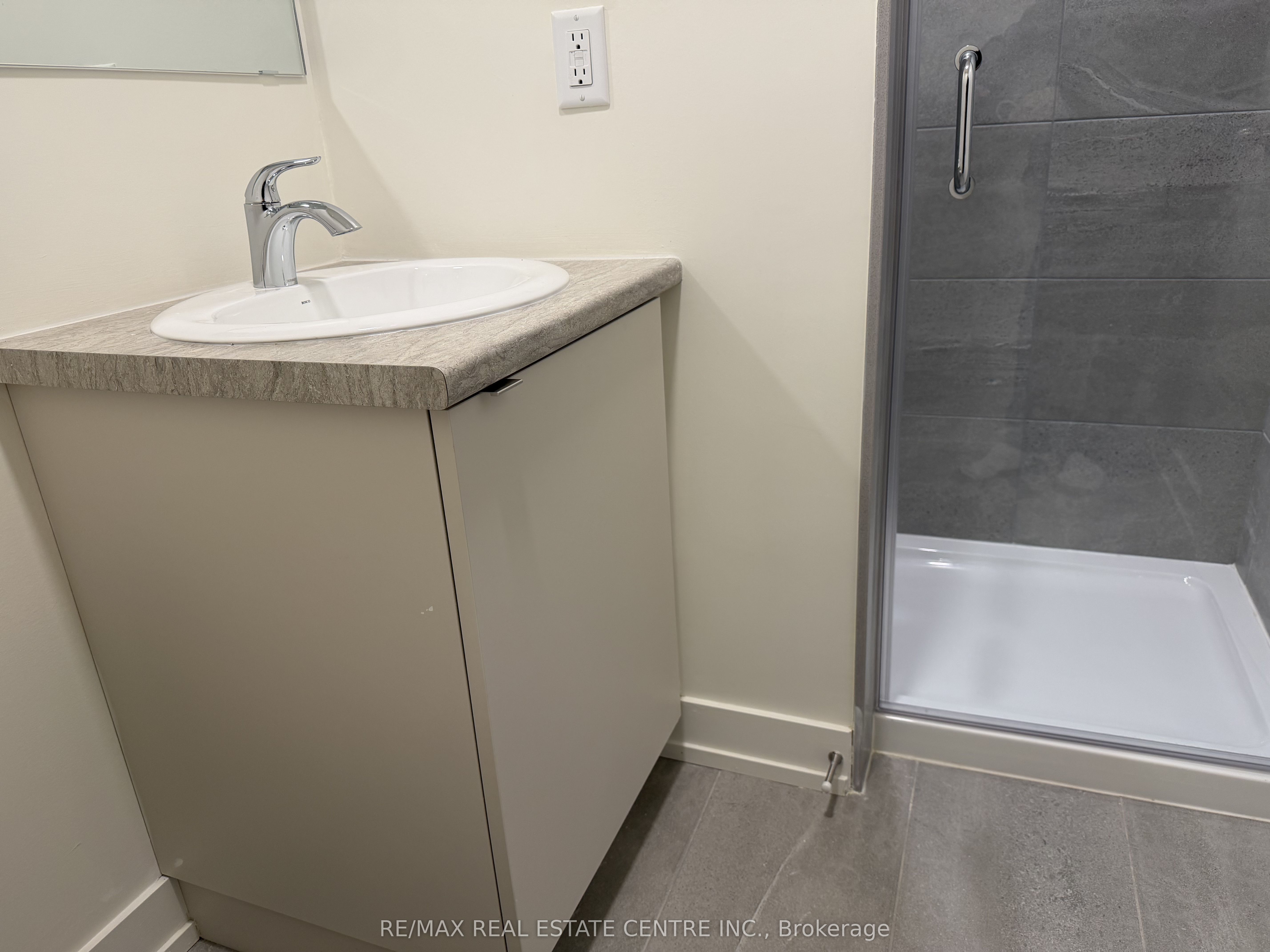 16 Melbourne Avenue Suite 334 (302c) Property Photo 17