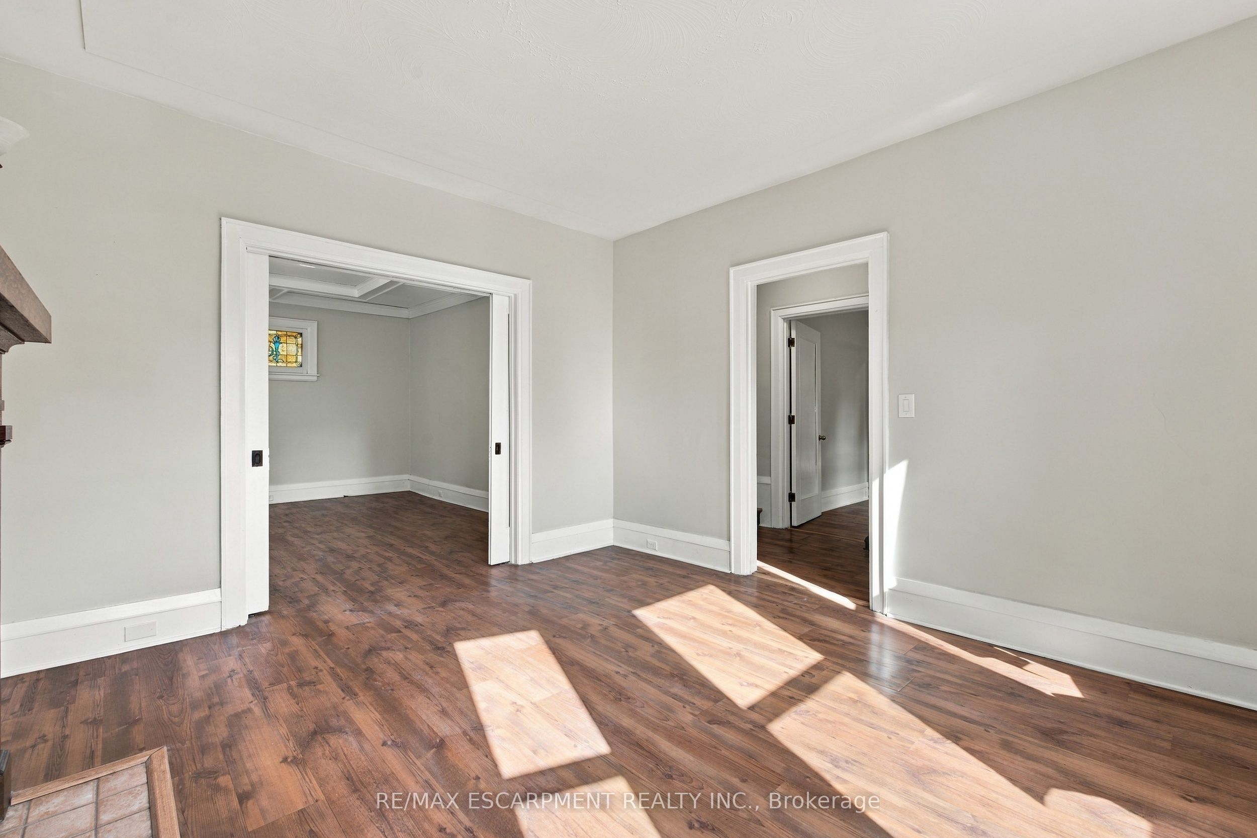 100 Balsam Avenue S Property Photo 18