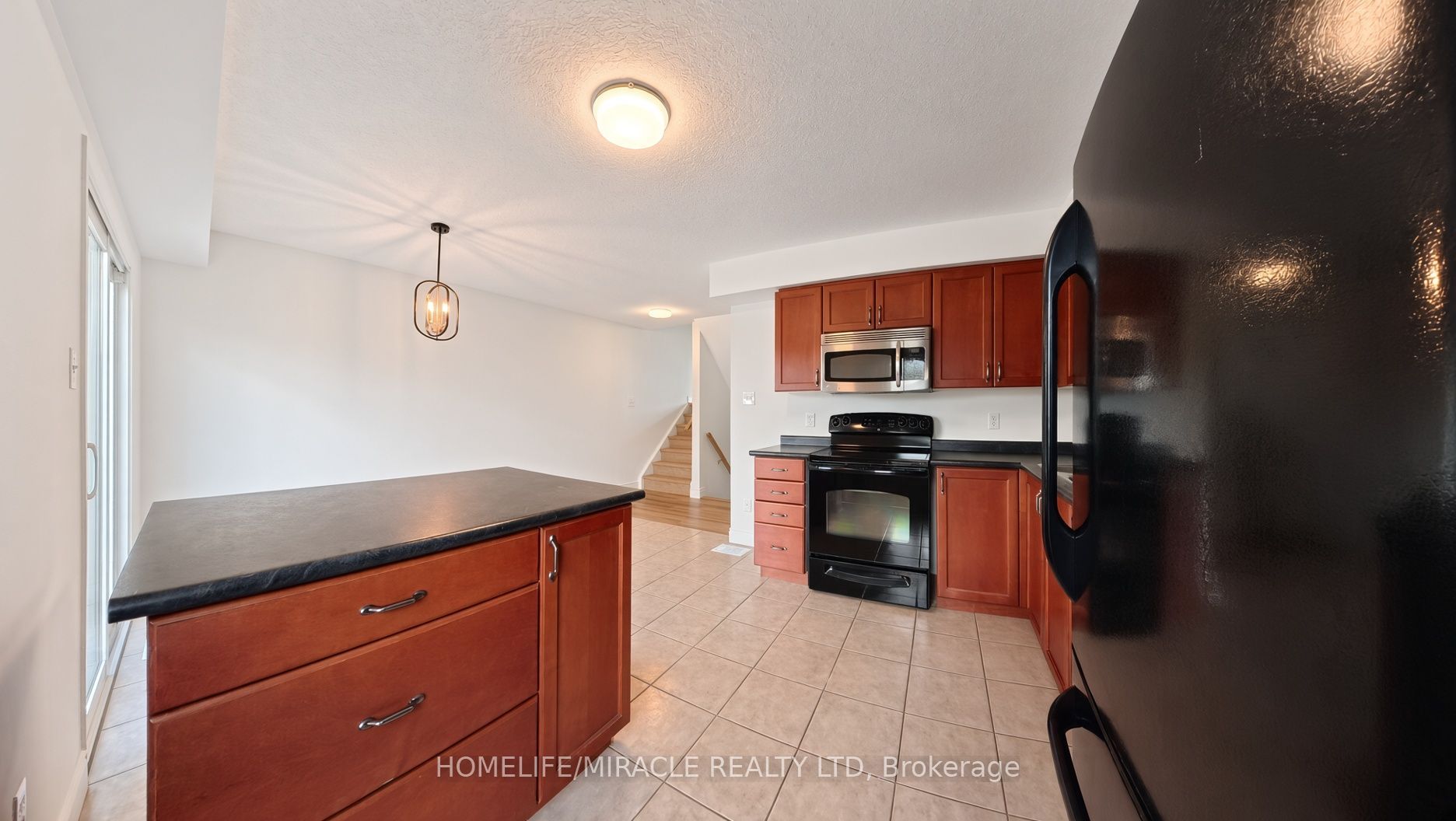 250 Parkvale Drive Property Photo 18
