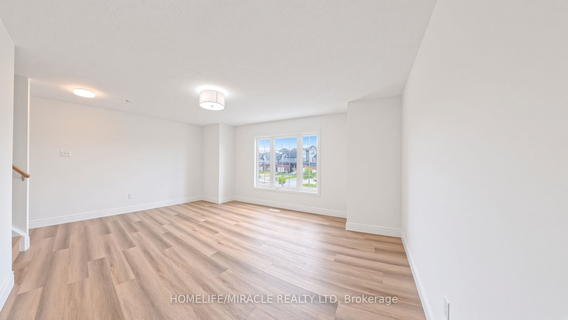 250 Parkvale Drive Property Photo 24