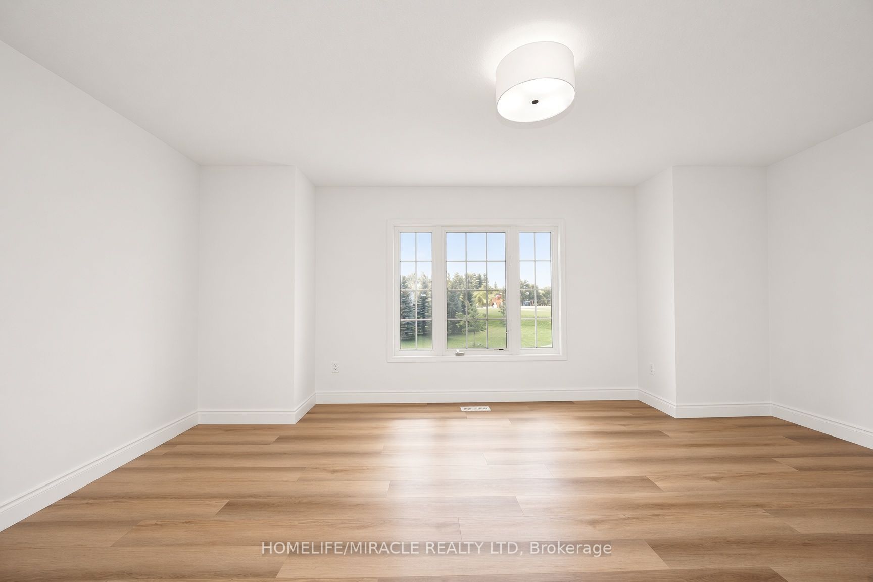 250 Parkvale Drive Property Photo 34