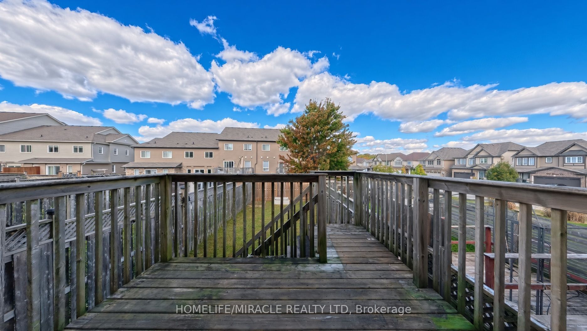 250 Parkvale Drive Property Photo 42