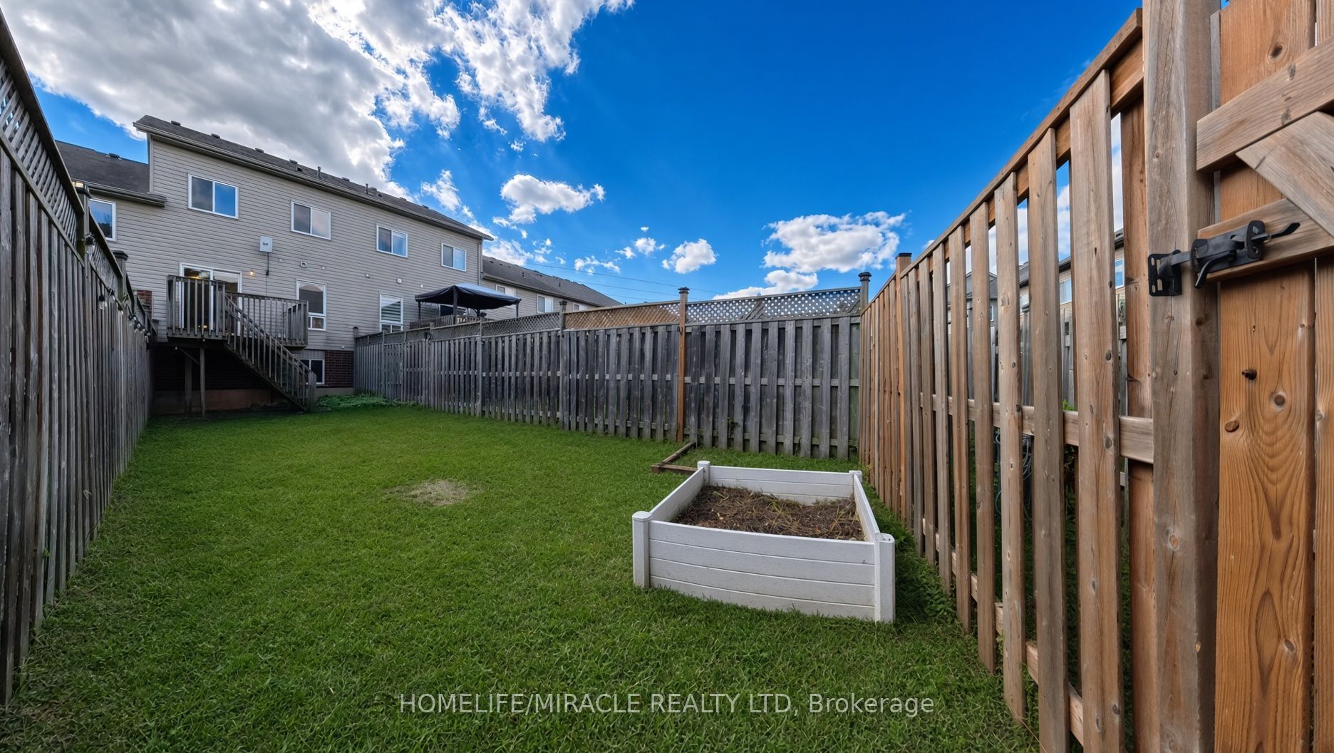 250 Parkvale Drive Property Photo 44