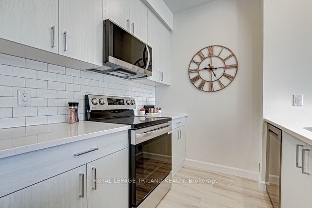 75 Walnut Street 307 Property Photo 2