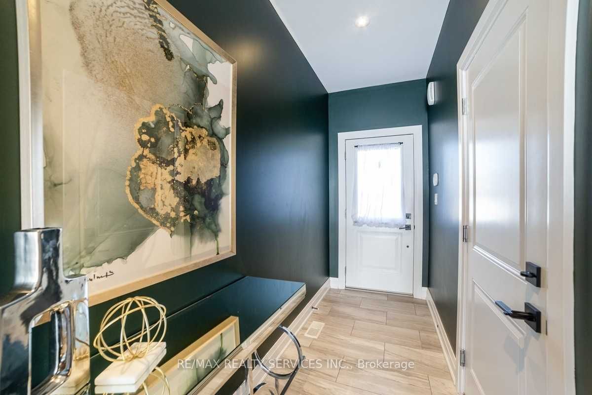 76 Burton Street Property Photo 2