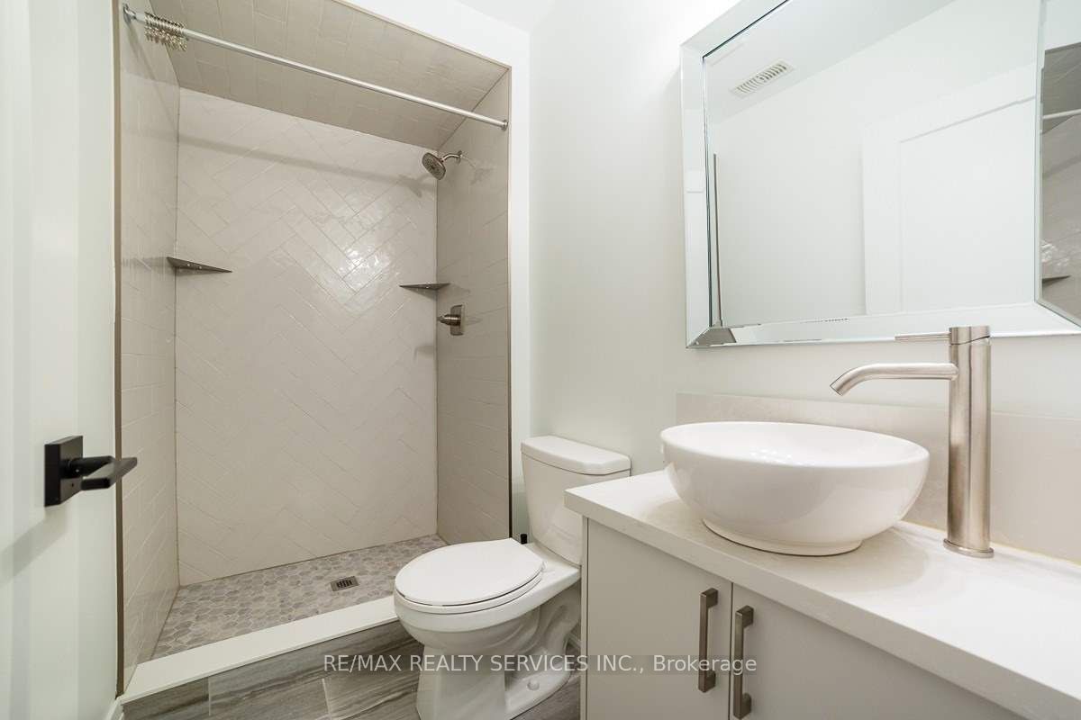 76 Burton Street Property Photo 34