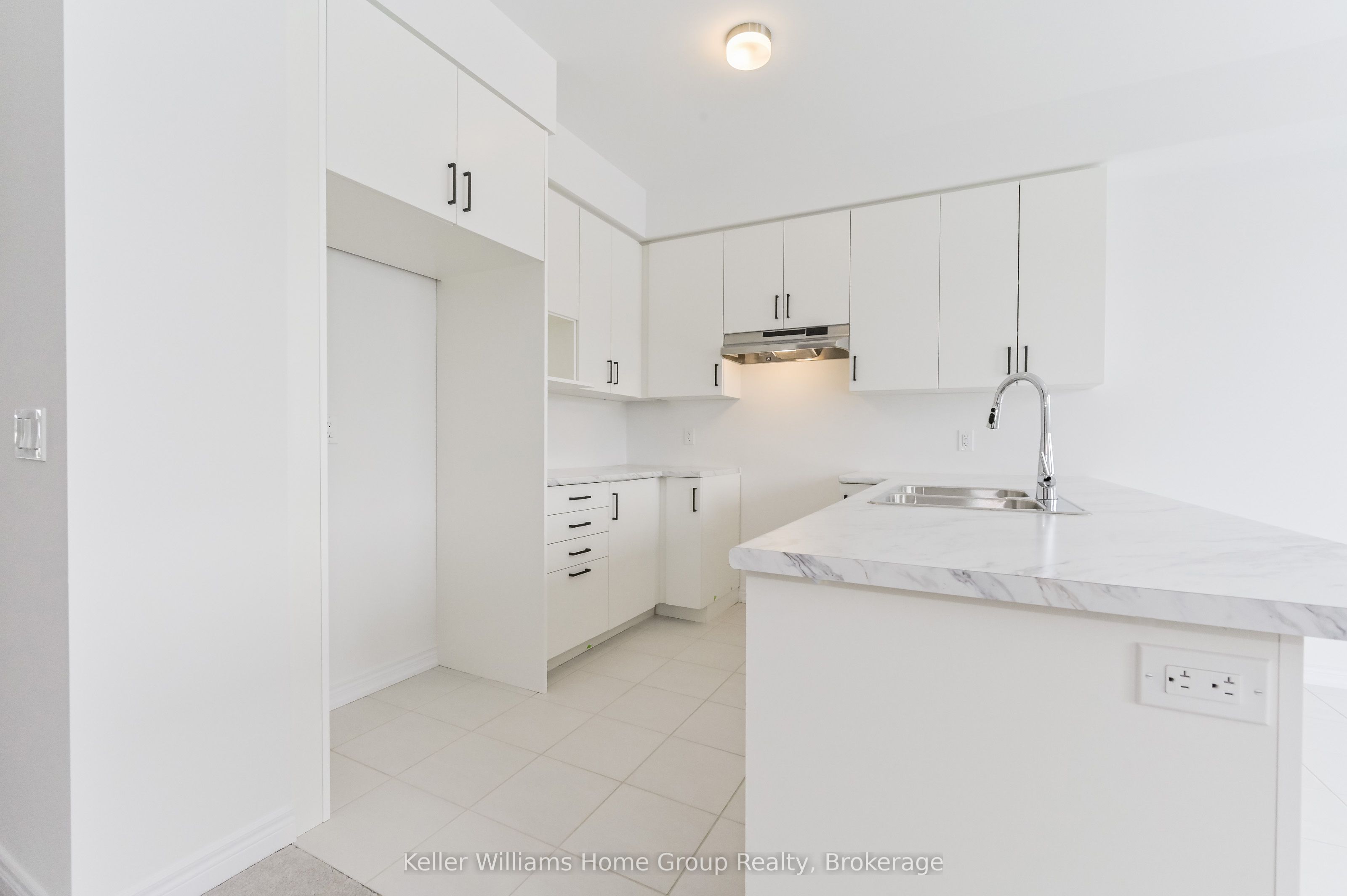 128 Edminston Drive Property Photo 4