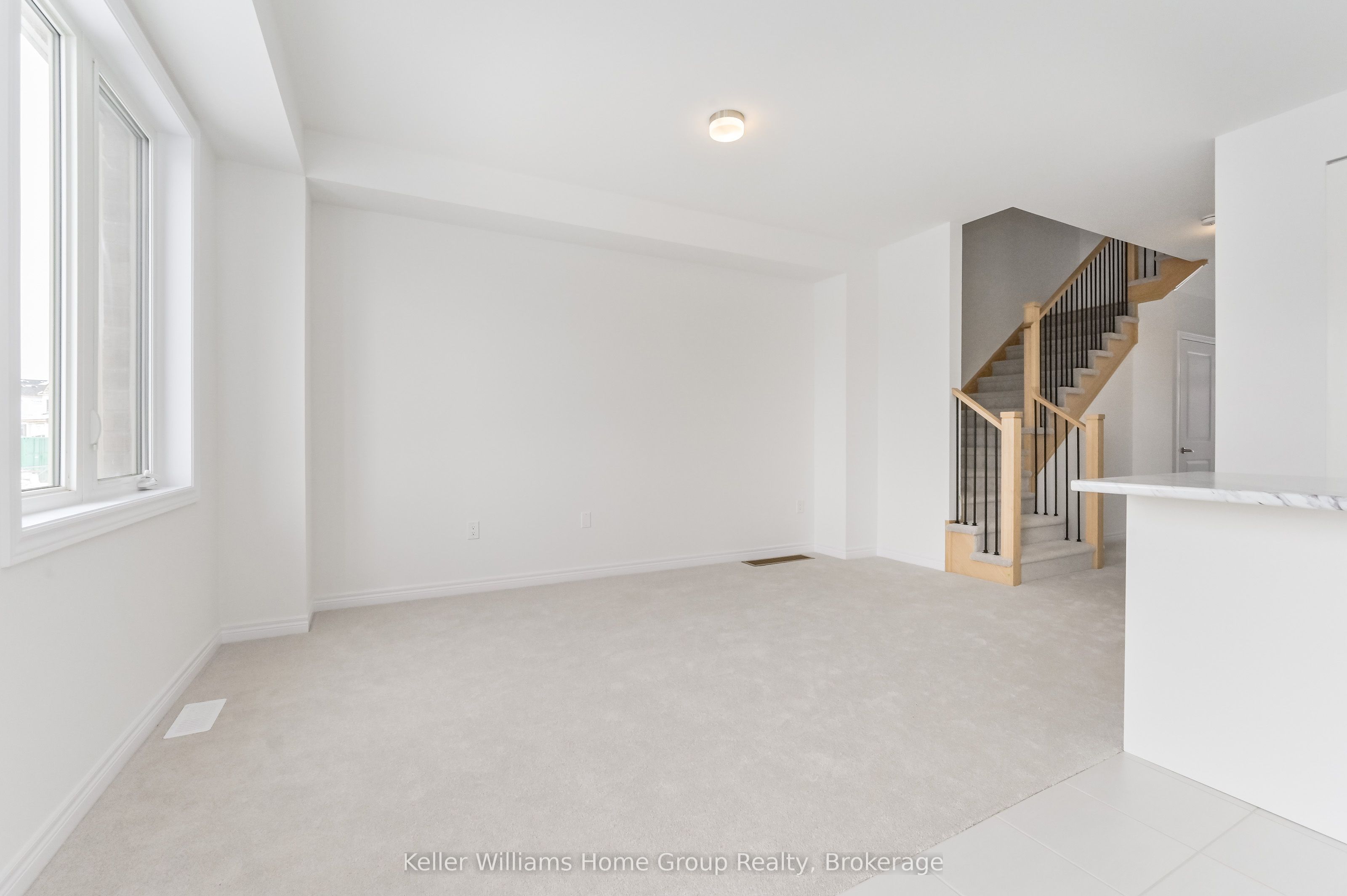 128 Edminston Drive Property Photo 7
