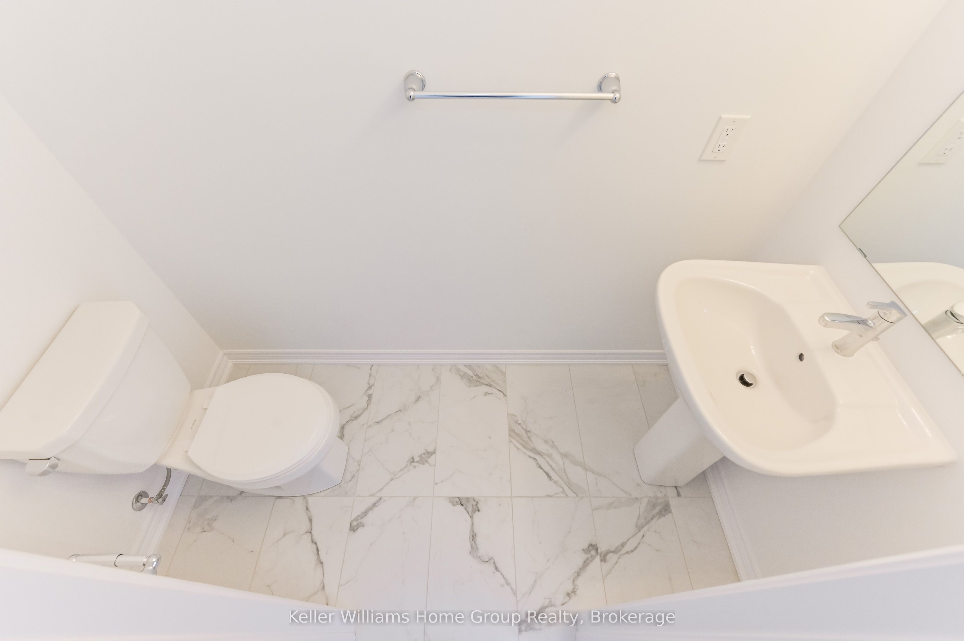 128 Edminston Drive Property Photo 8