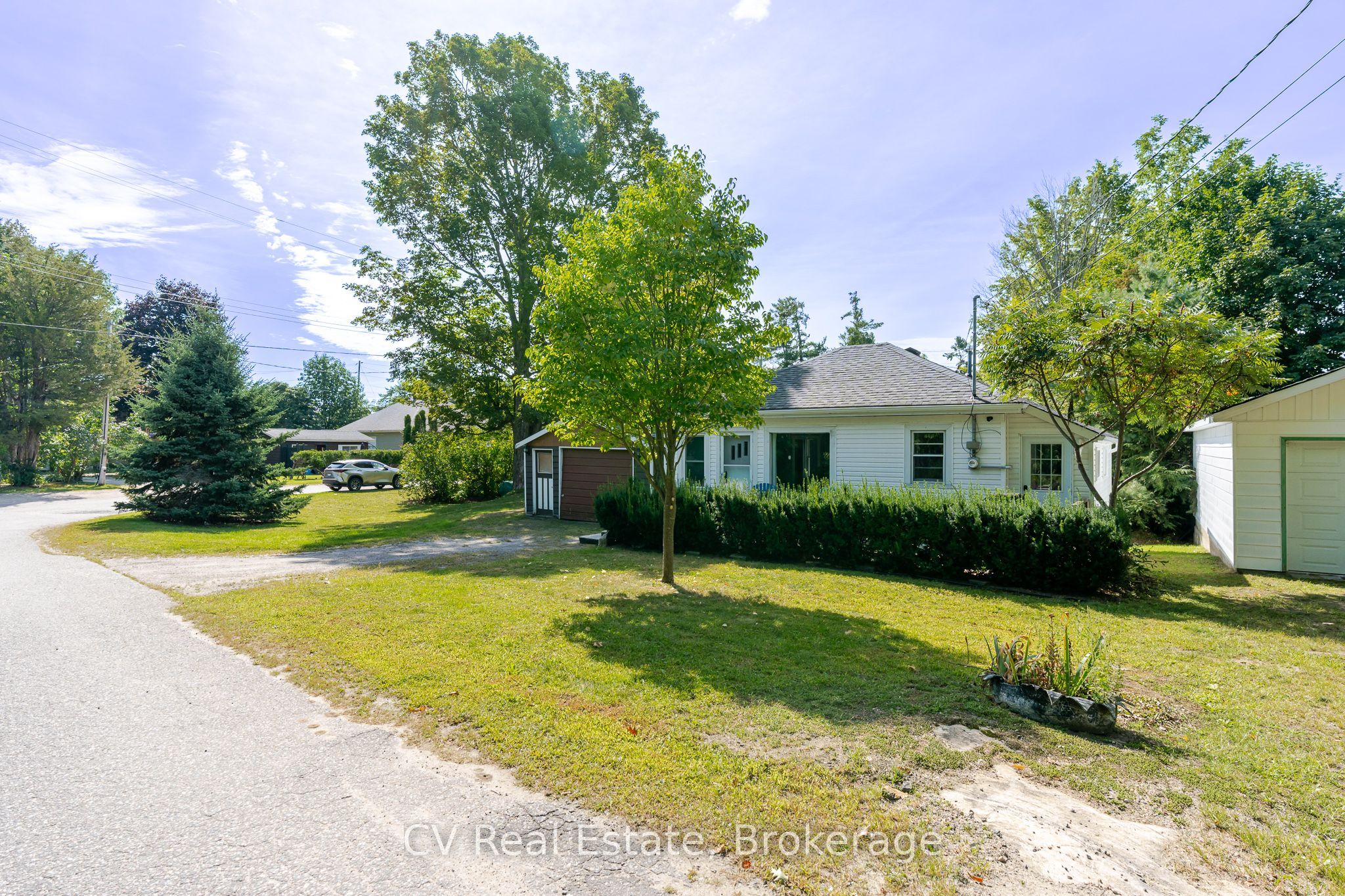 1016 Mill Street Property Photo 6
