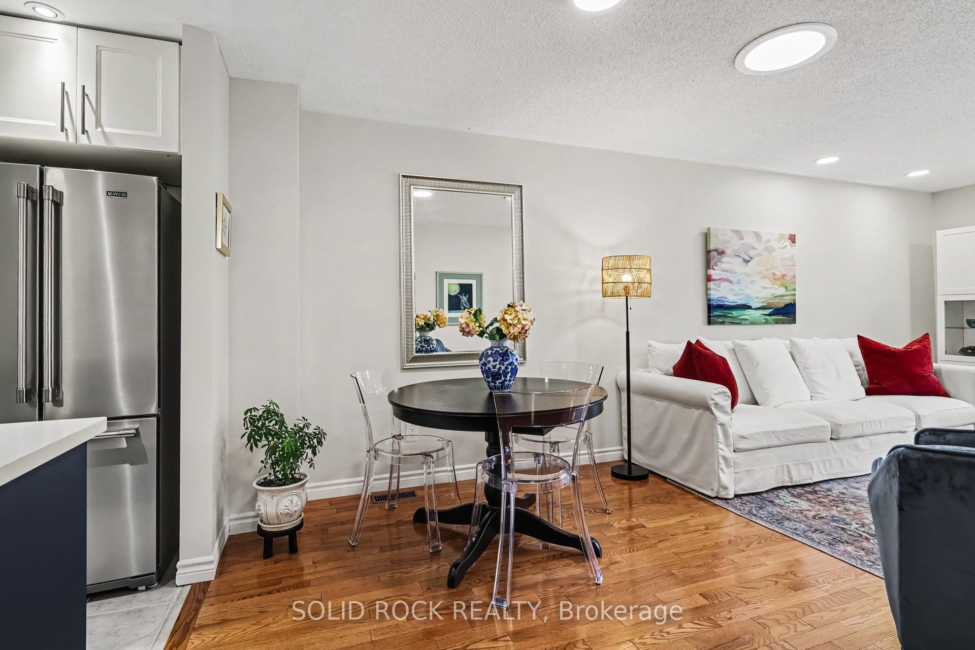 208 Jamieson Street Property Photo 10