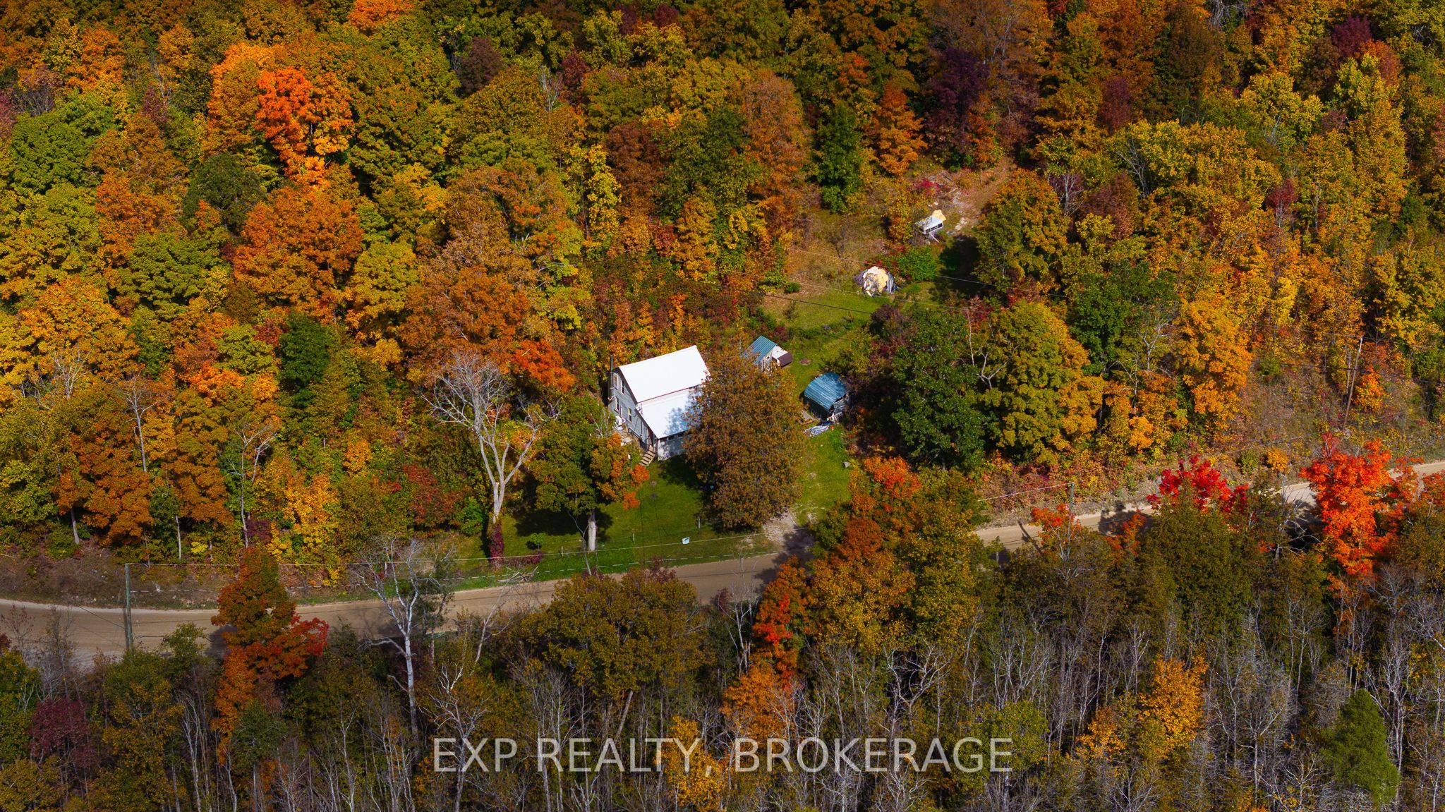 1256 Elm Tree Road Property Photo 1