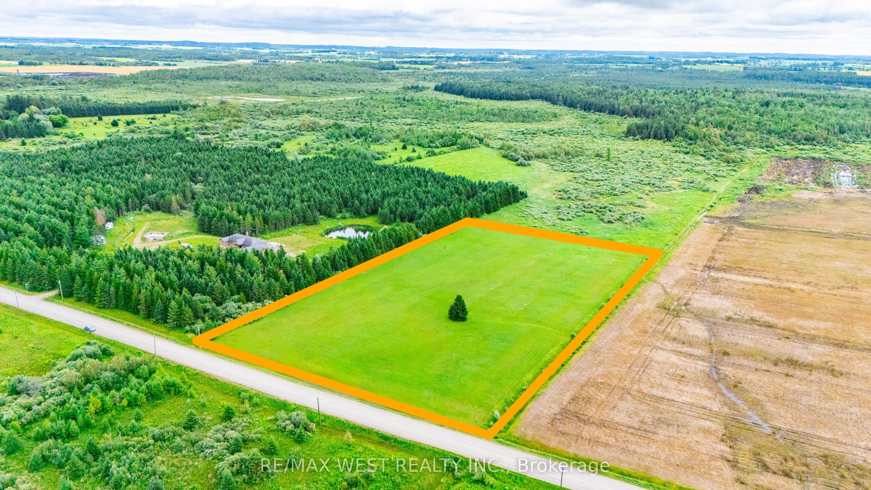 N/a 20th Side Road Property Photo 1