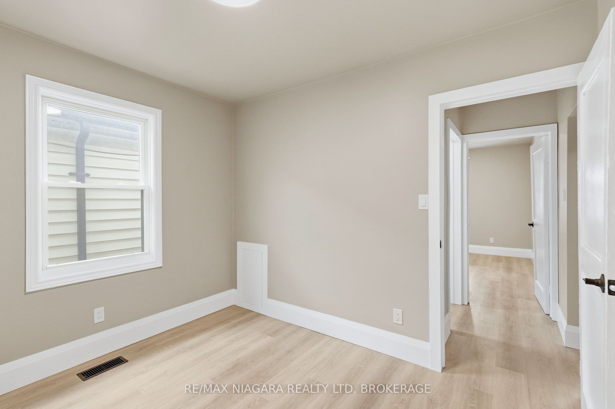 422 Brunswick Street Property Photo 13