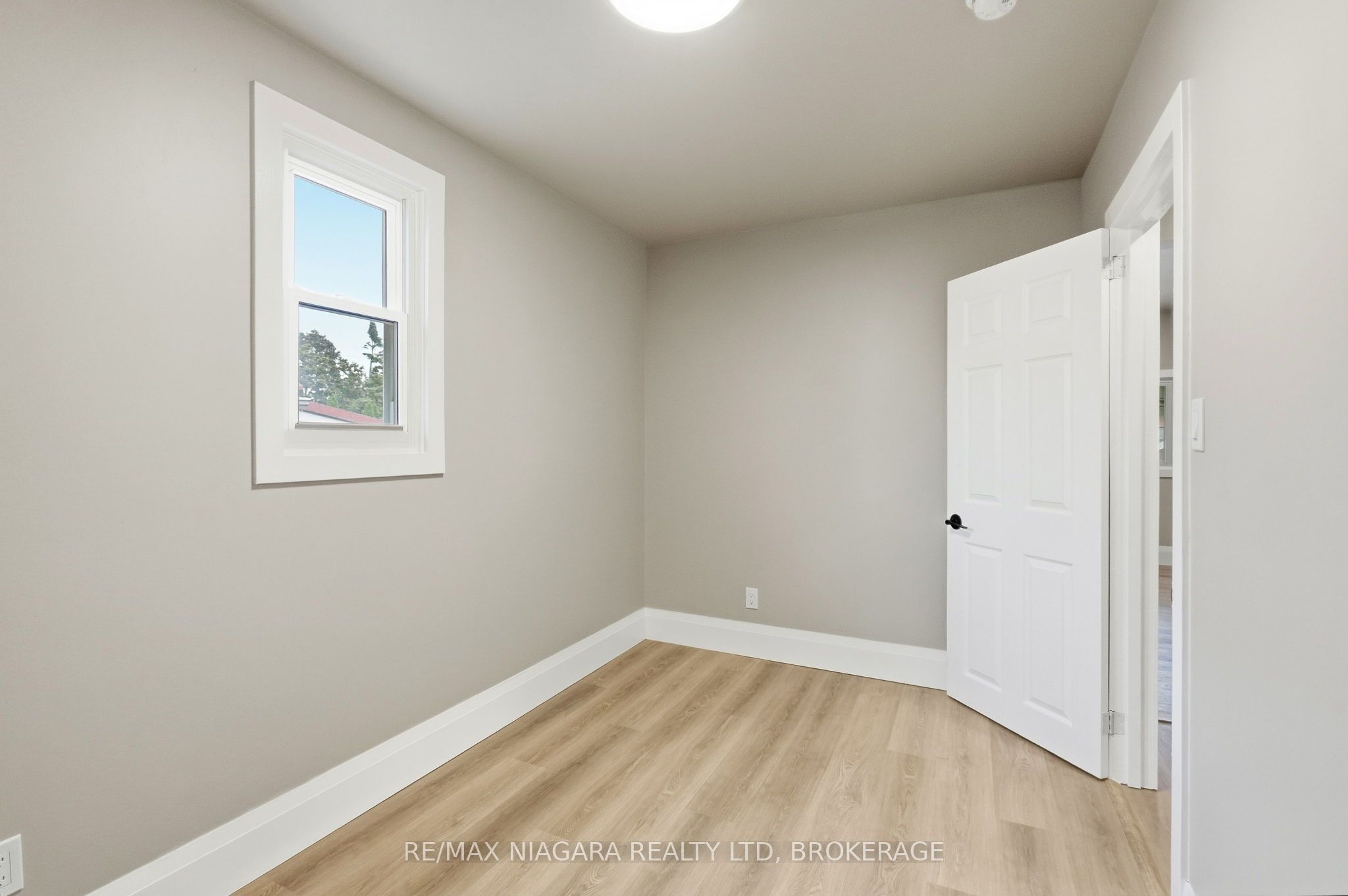 422 Brunswick Street Property Photo 15