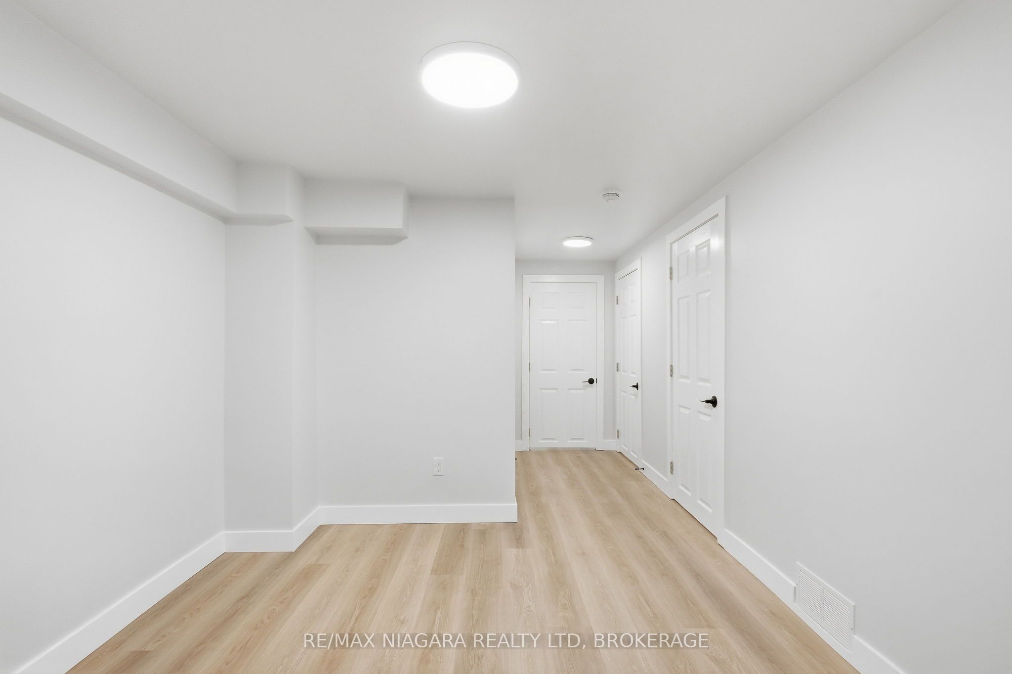 422 Brunswick Street Property Photo 26
