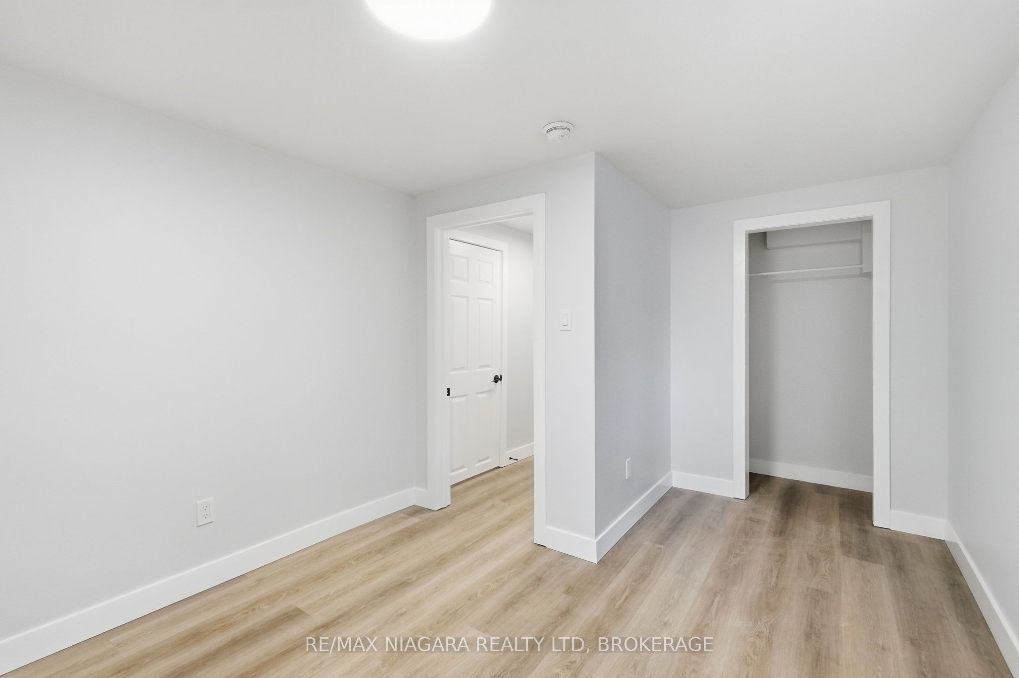 422 Brunswick Street Property Photo 33