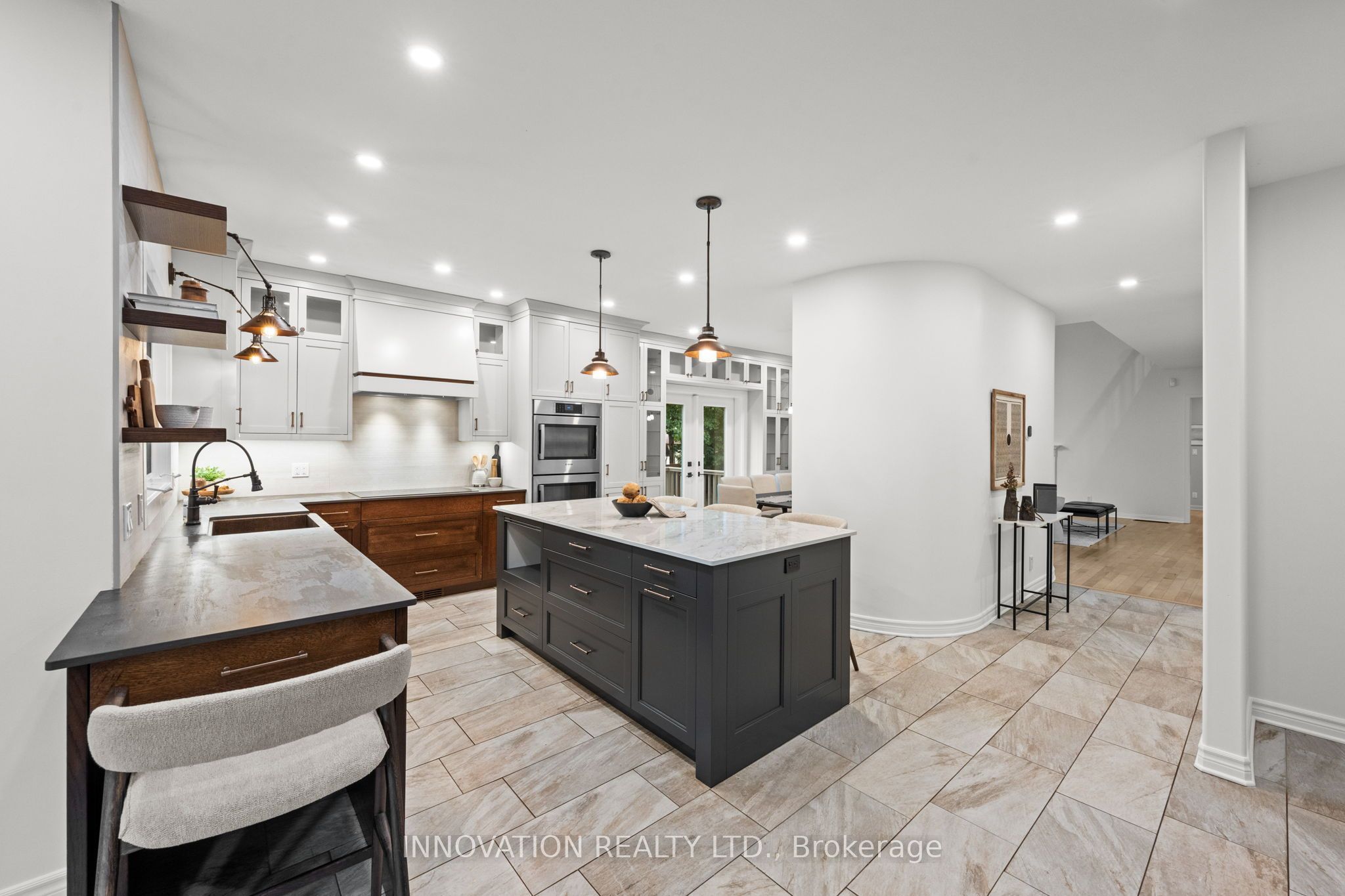 3599 Delson Drive Property Photo 12