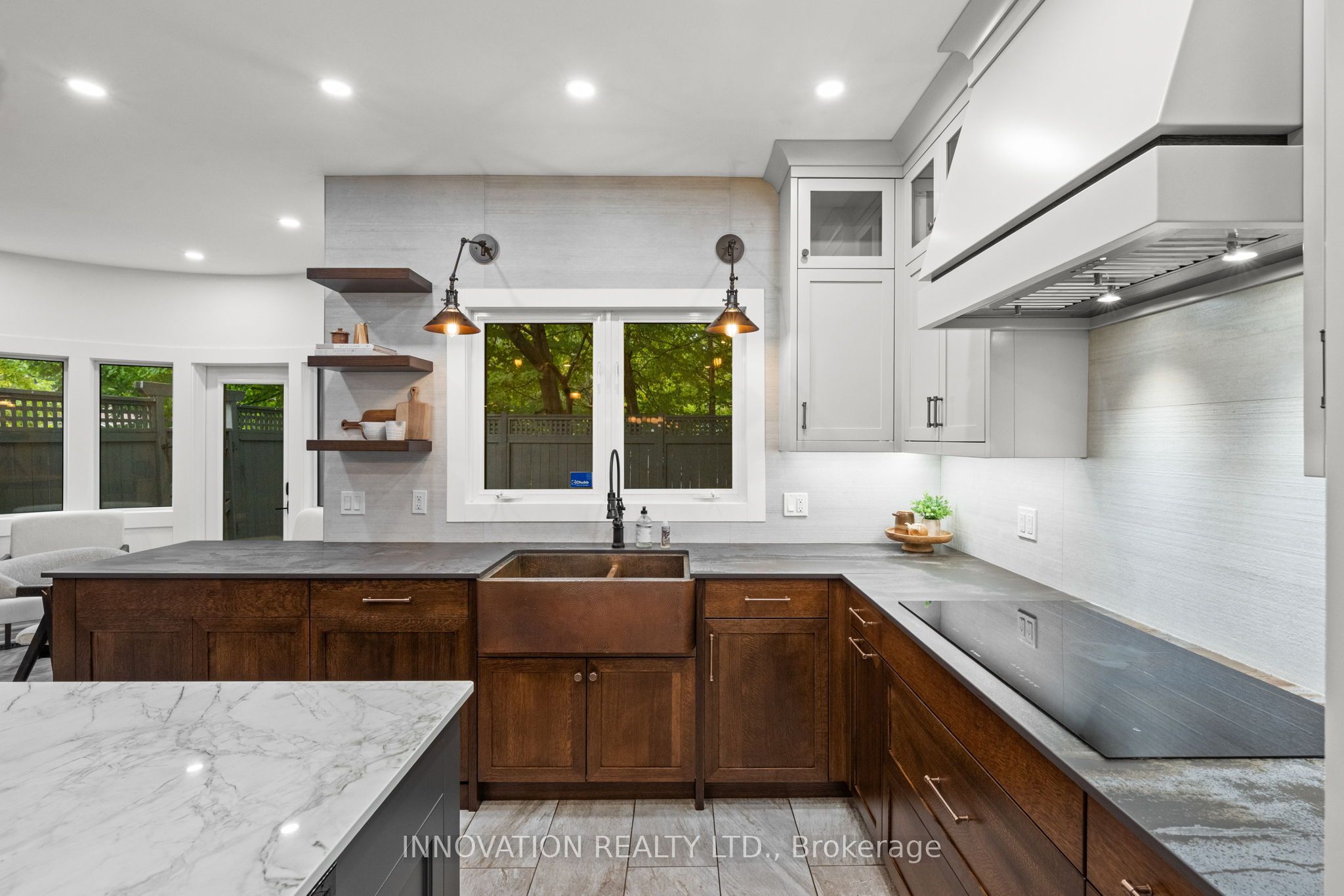 3599 Delson Drive Property Photo 15