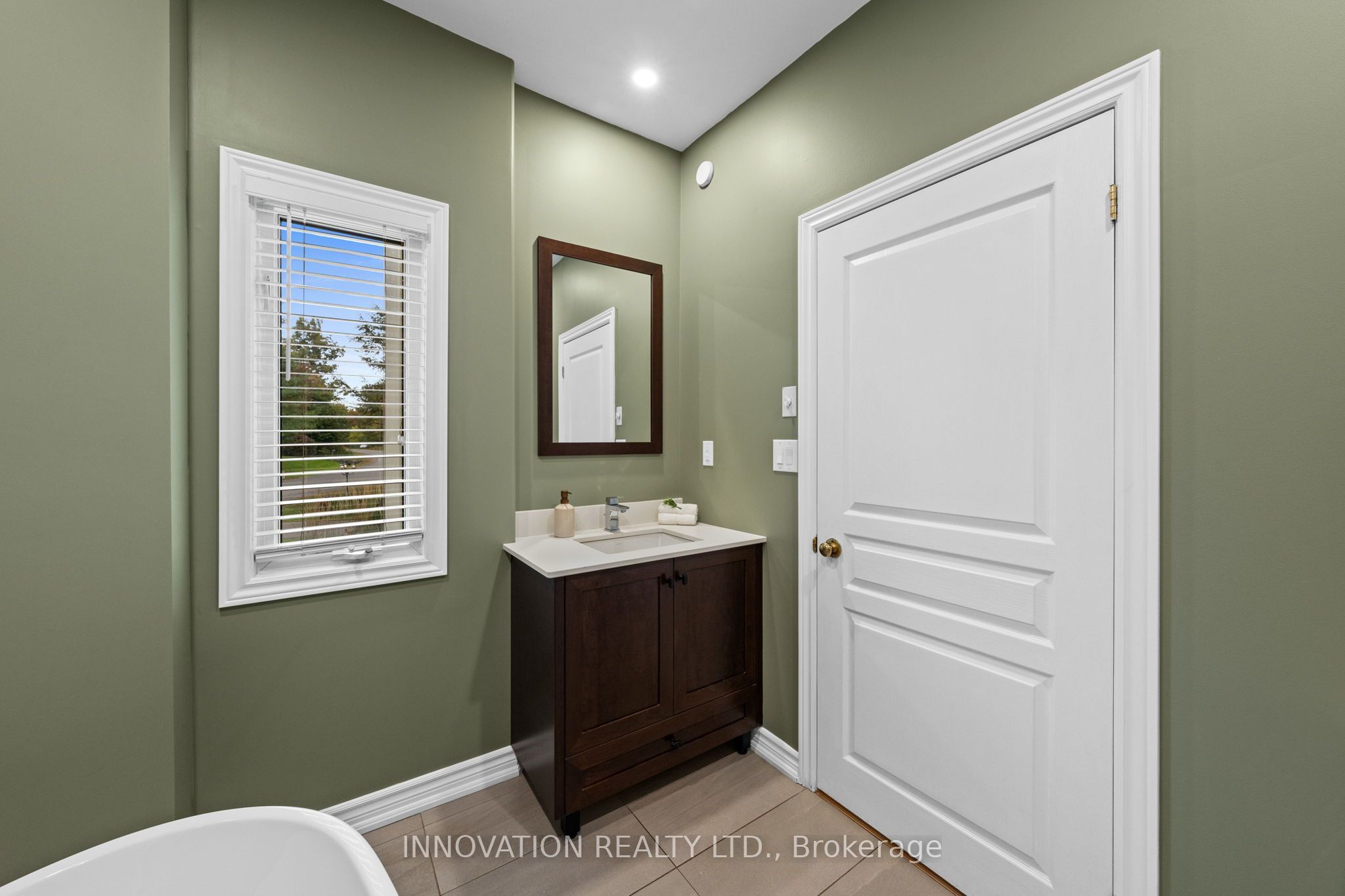 3599 Delson Drive Property Photo 22