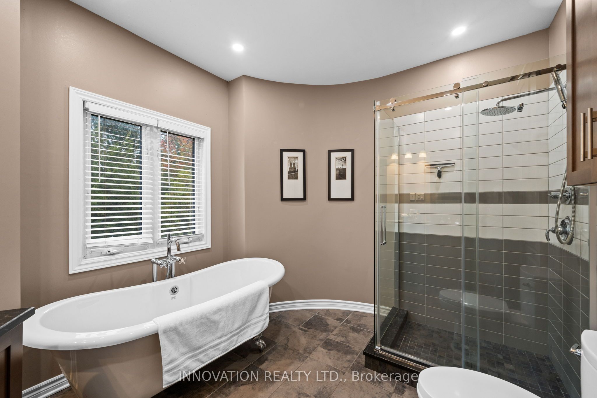 3599 Delson Drive Property Photo 32