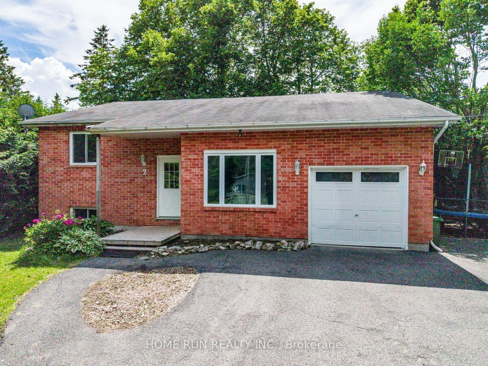 2 Caribou Avenue