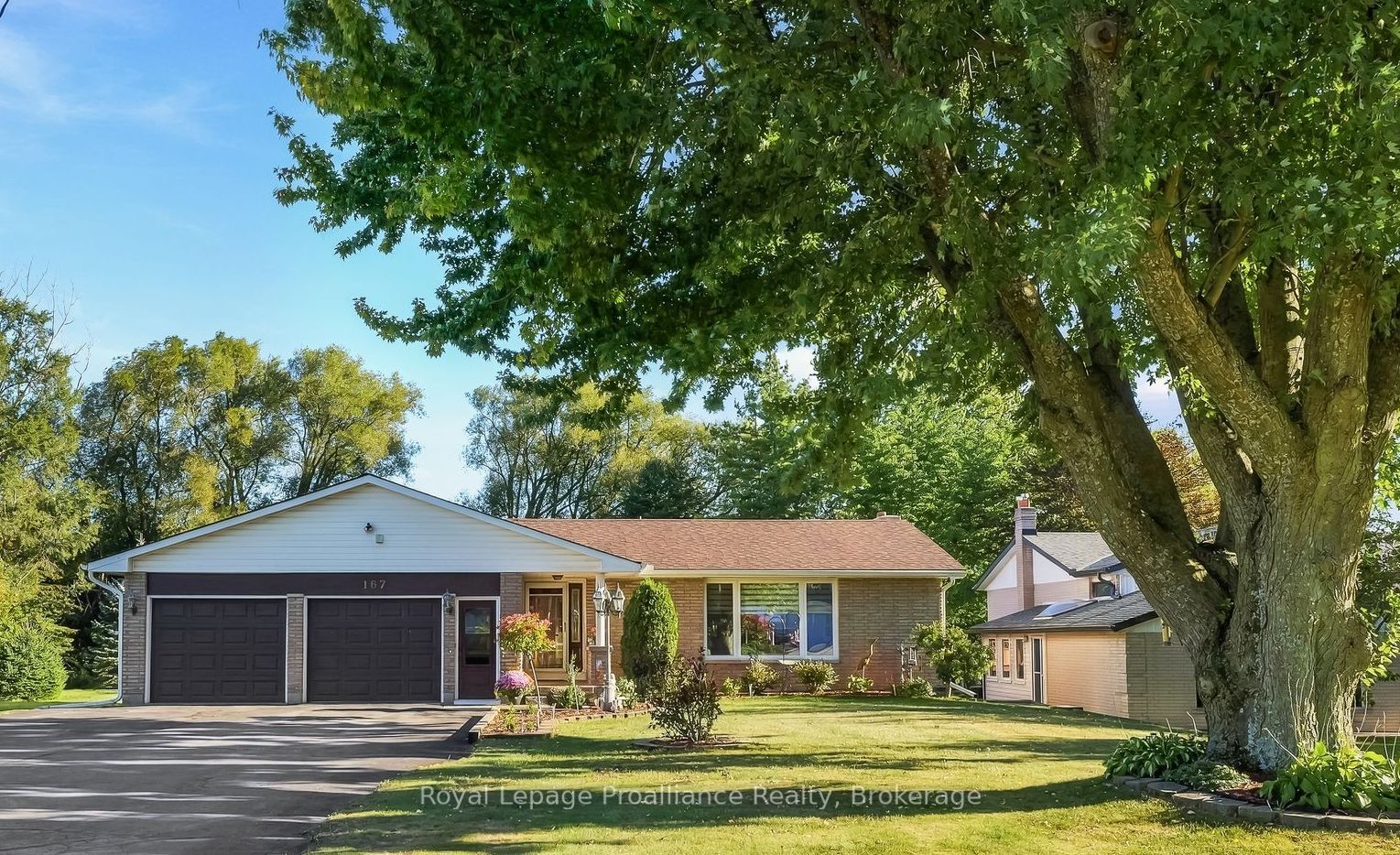 167 Dundas Street Property Photo 1