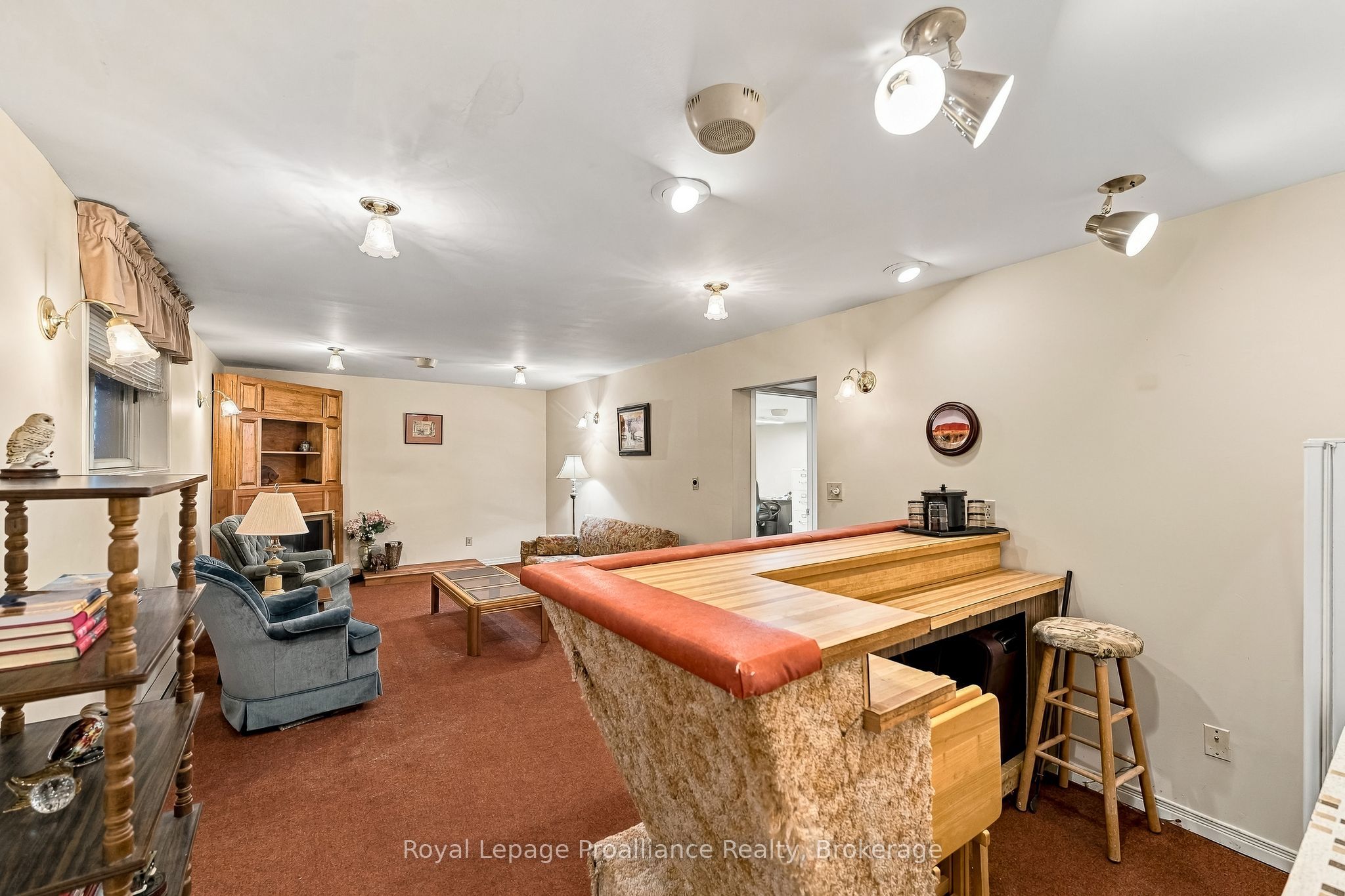 167 Dundas Street Property Photo 27