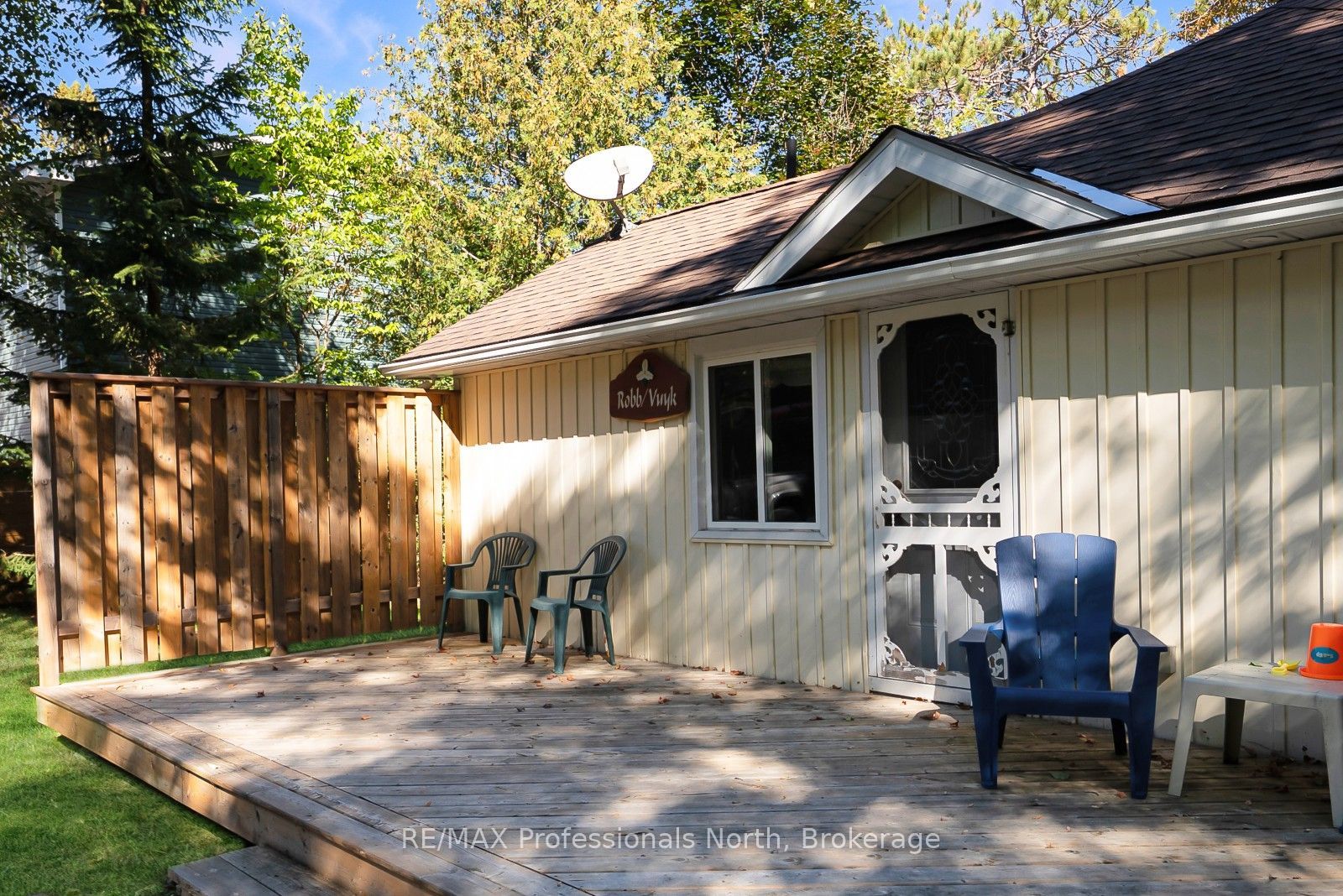 1035 Harvest Moon Lane Property Photo 7