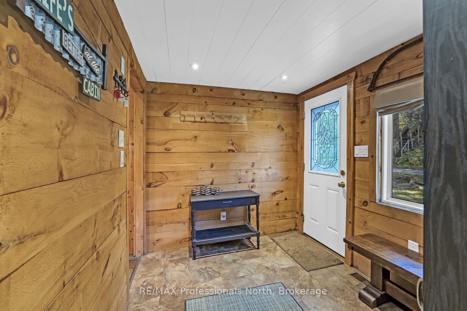 1035 Harvest Moon Lane Property Photo 9