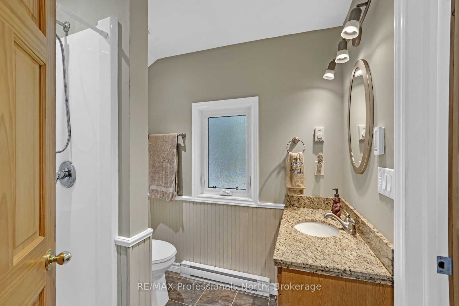 1035 Harvest Moon Lane Property Photo 28
