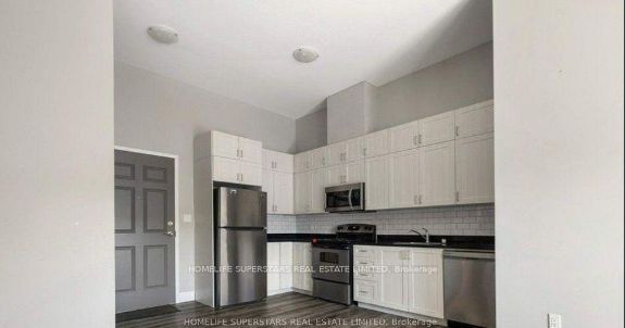 501 Frontenac Street 312 Property Photo 4