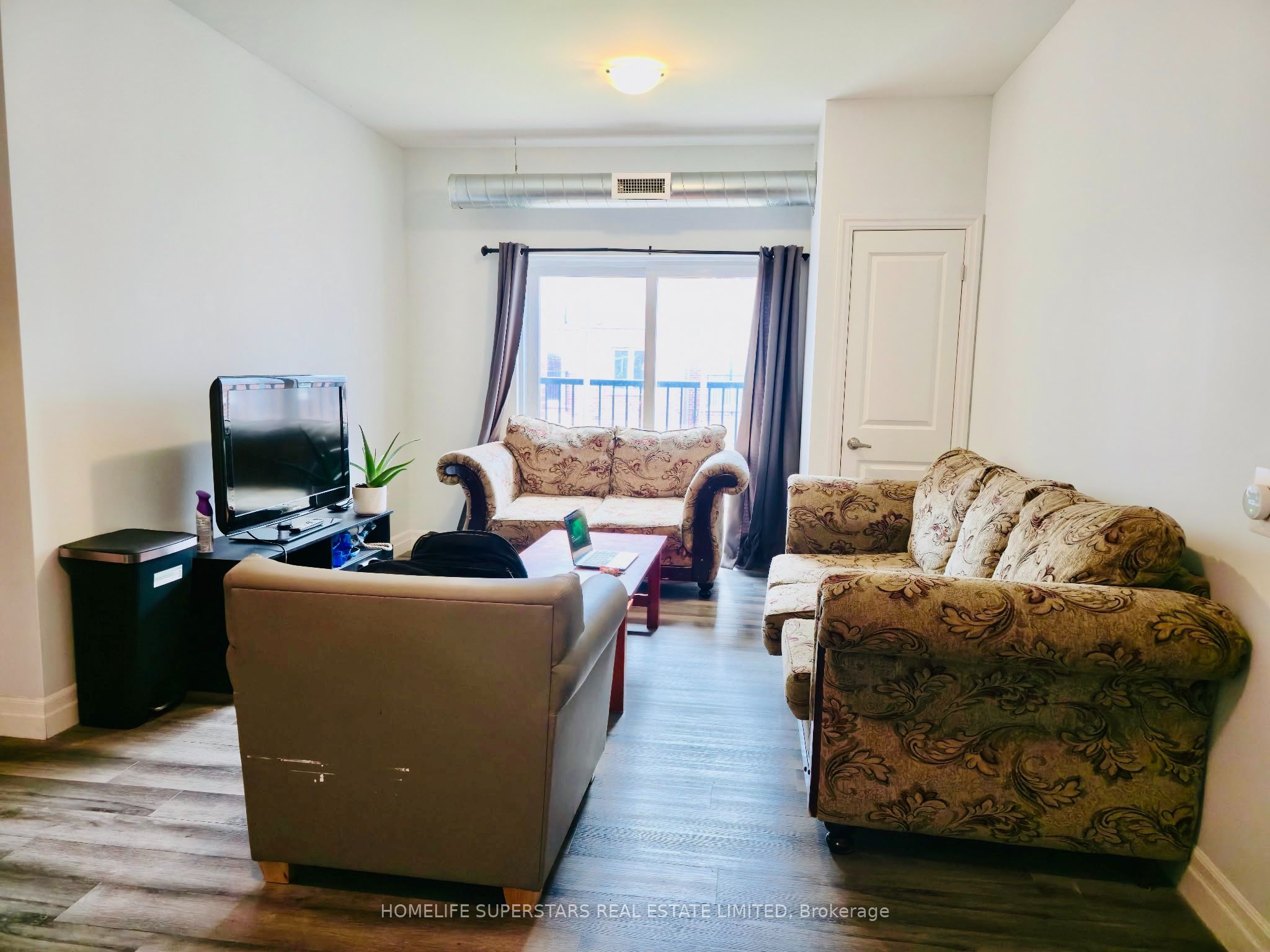 501 Frontenac Street 312 Property Photo 14