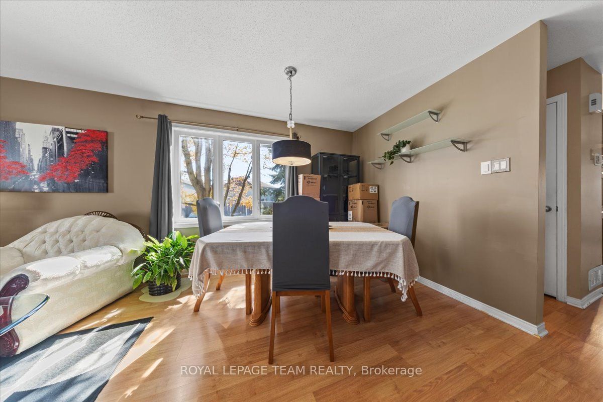 100 Bonfield Private Property Photo 8