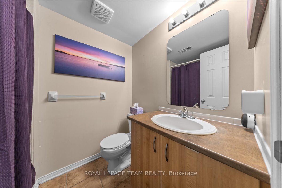 100 Bonfield Private Property Photo 16
