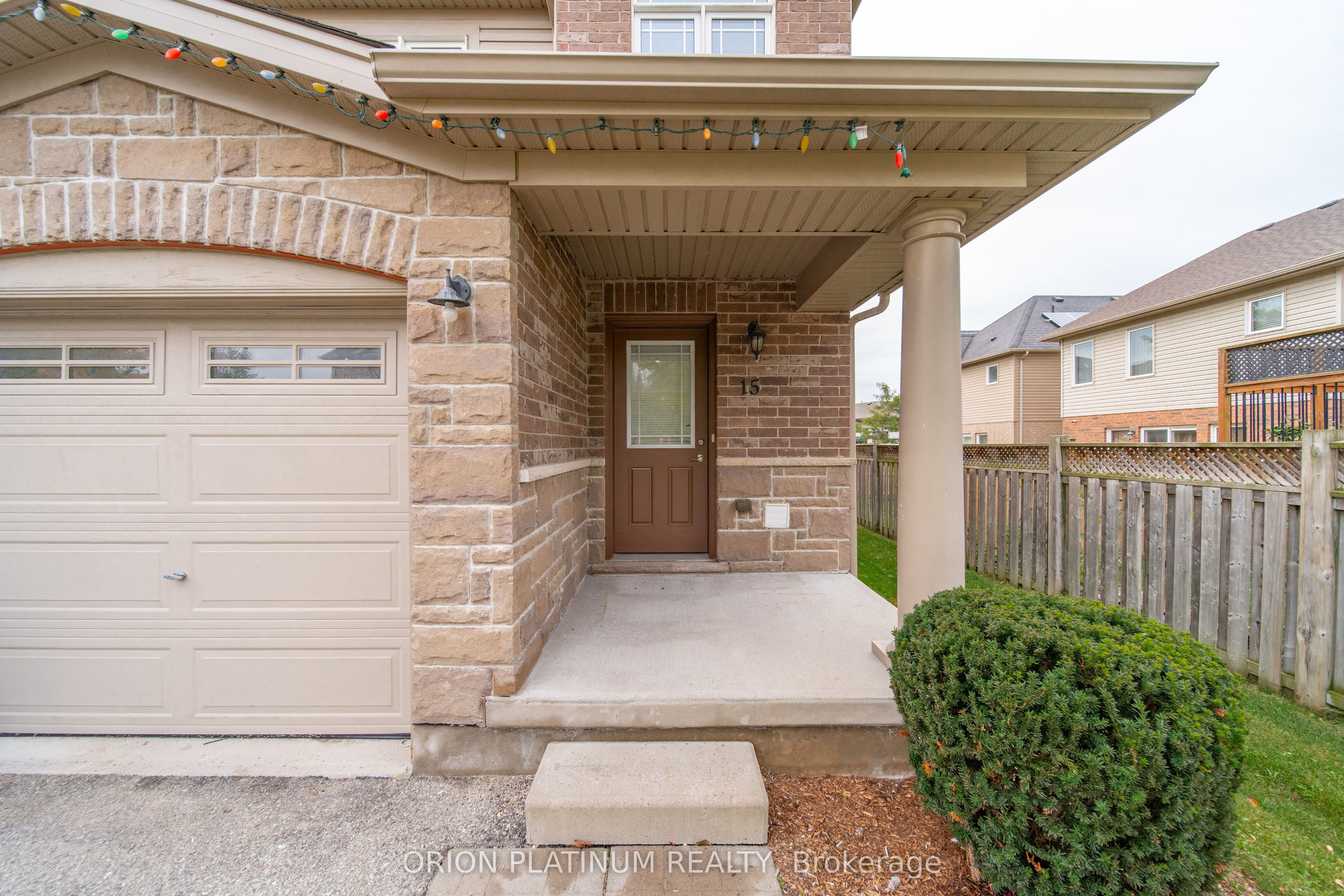 15 Kingsbury Square Property Photo 3