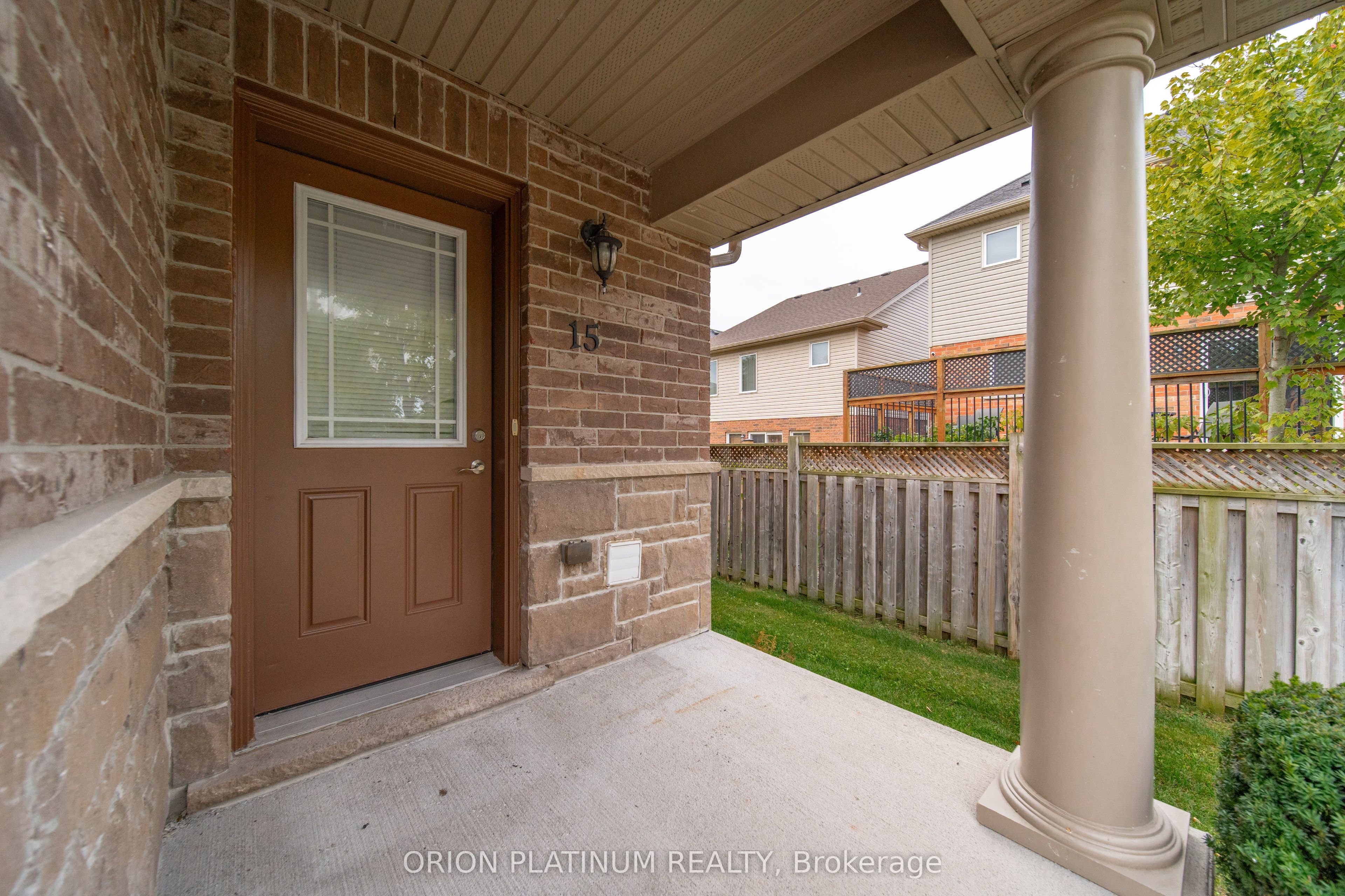 15 Kingsbury Square Property Photo 4